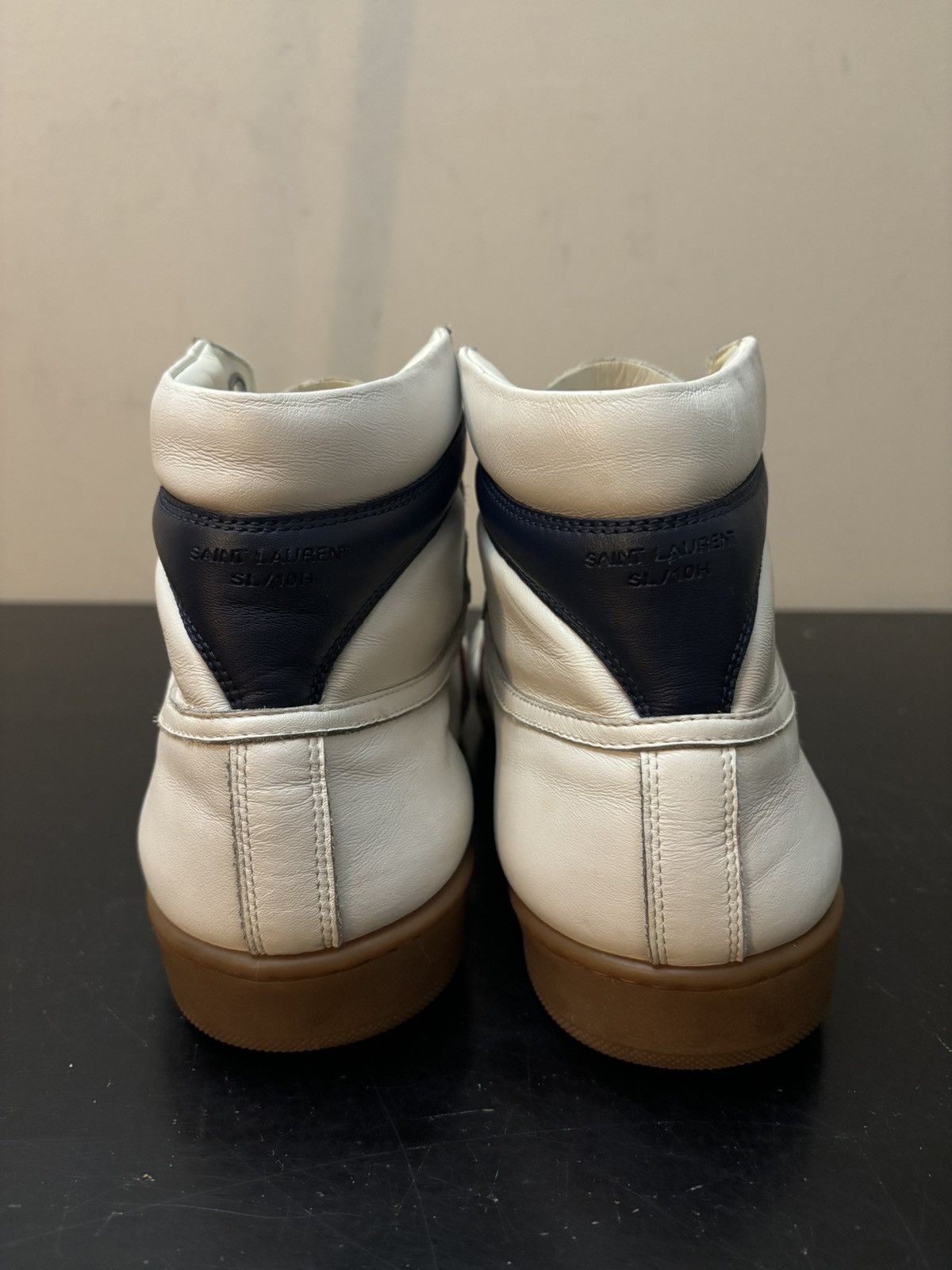 Saint Laurent Paris Saint Laurent Paris SL-10H Leather Sneakers White Red Gum Size US 7 / EU 40 - 5 Thumbnail
