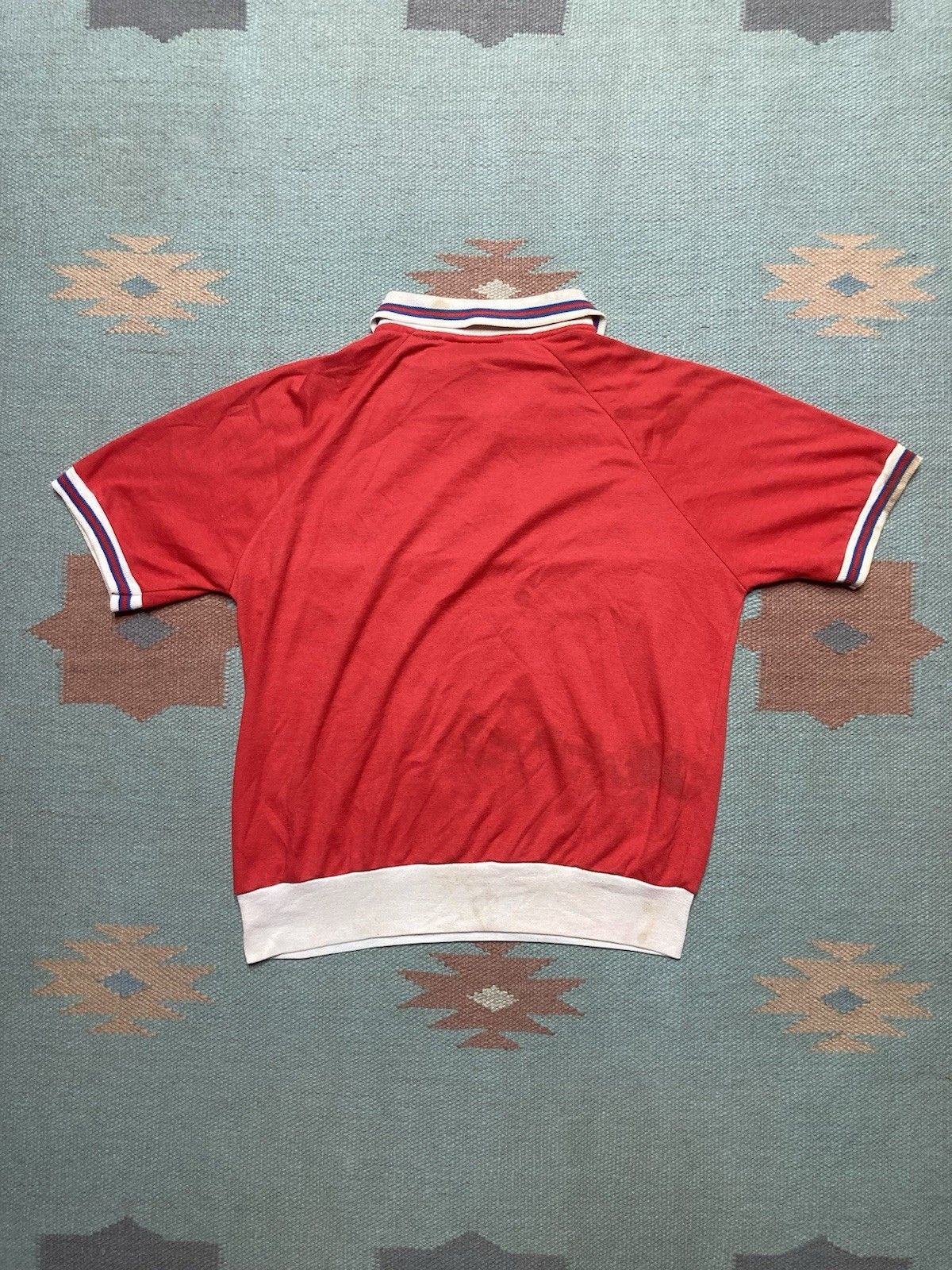 Vintage Vintage 70s polo shirt soft red white boxy cropped large Size US L / EU 52-54 / 3 - 8 Thumbnail