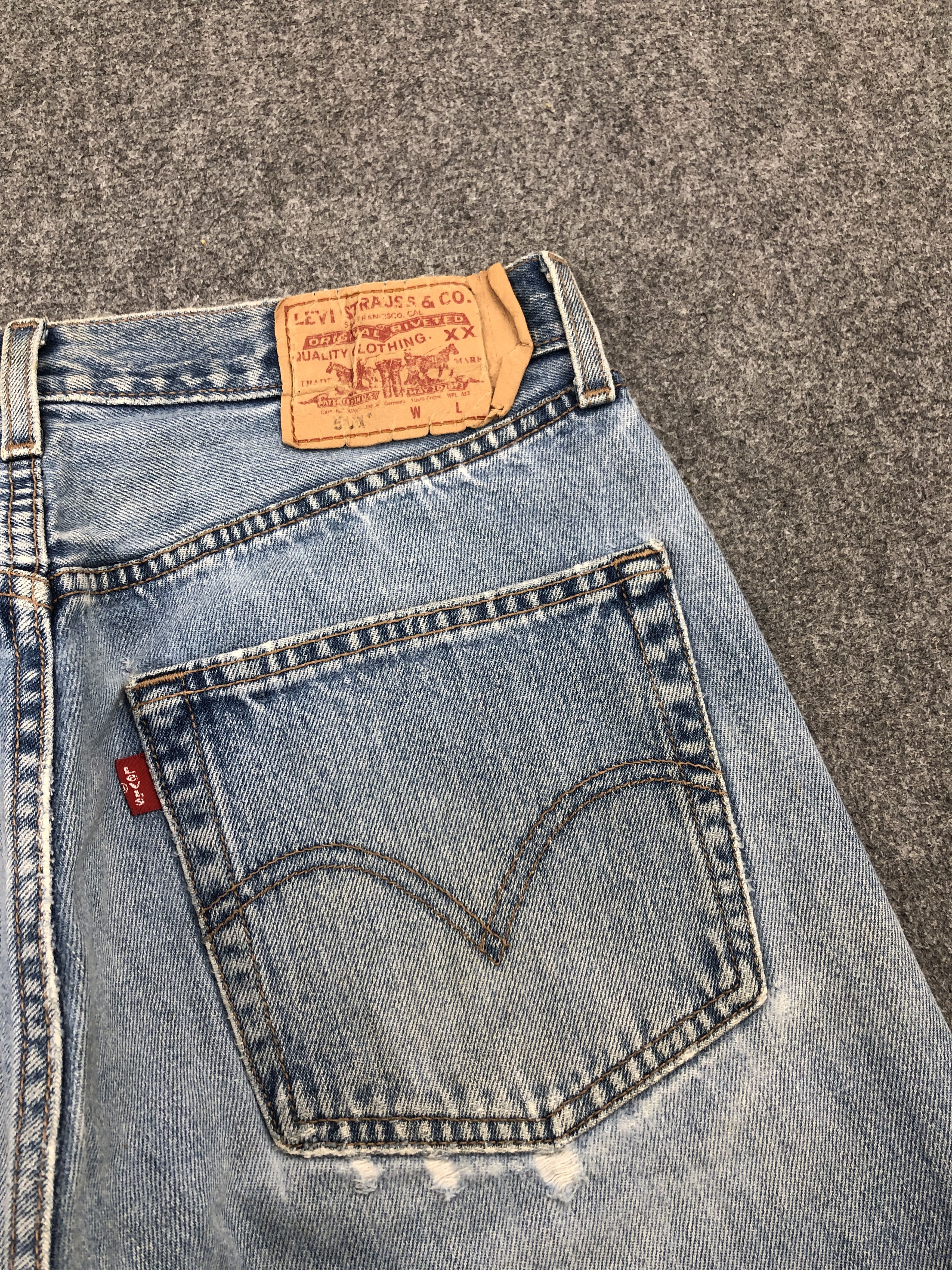 Levi's × Vintage Vintage 90s Levis 501 Light Blue Washed Jeans Size US 28 / EU 44 - 15 Thumbnail