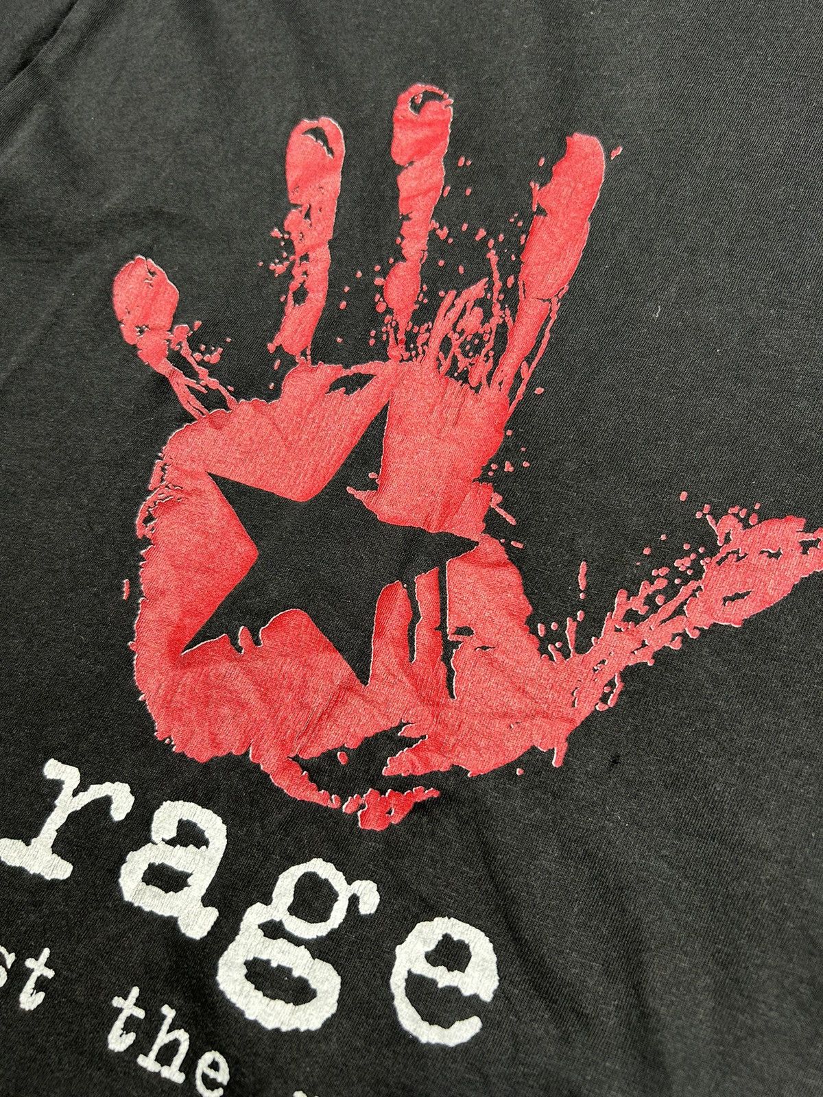 Band Tees Vintage Rage Against The Machine Rock Band T-Shirt Size US XL / EU 56 / 4 - 7 Thumbnail