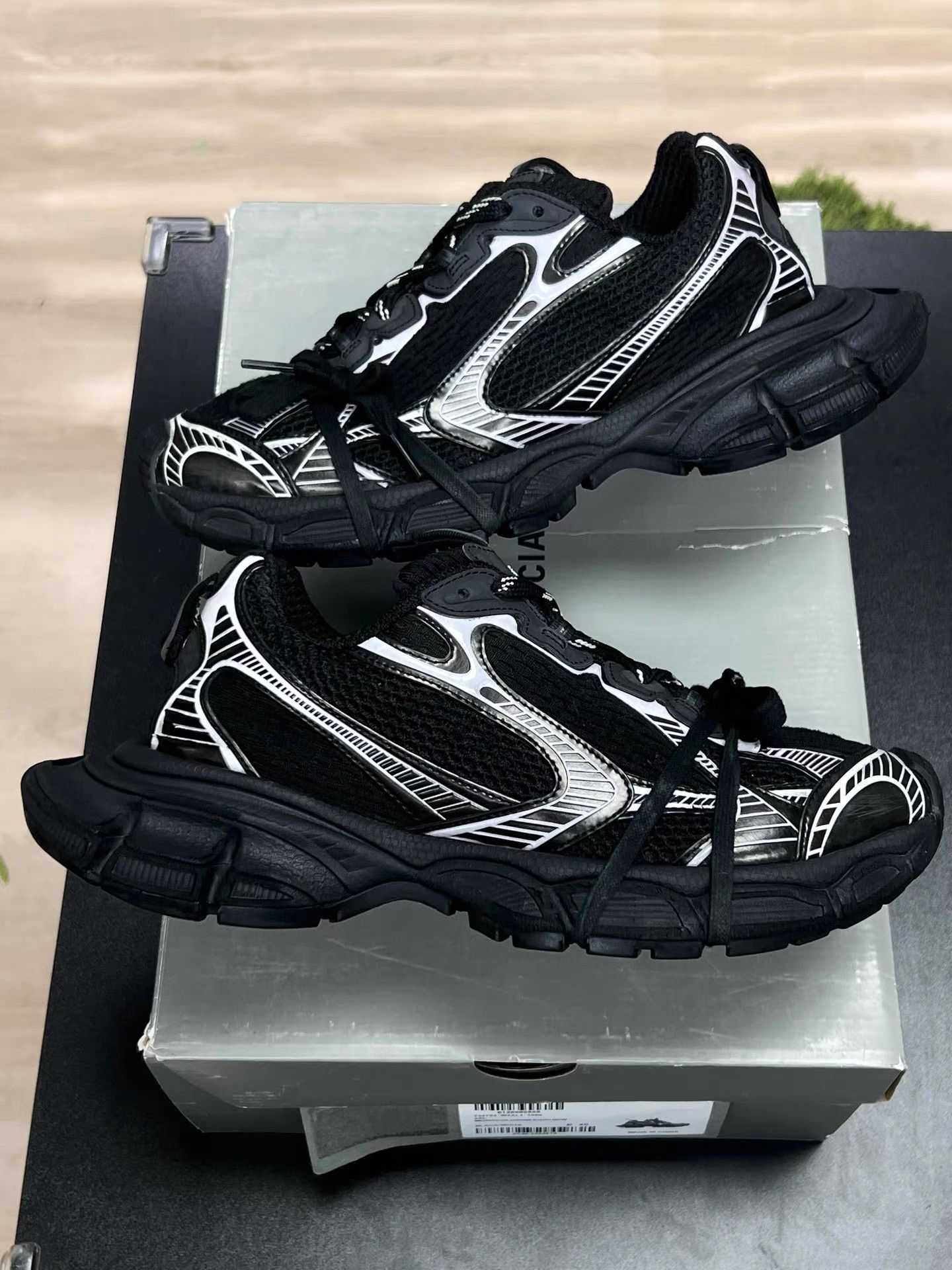 Balenciaga Balenciaga 3XL Black & Silver Sneakers K15 Size US 7 / EU 40 - 5 Thumbnail