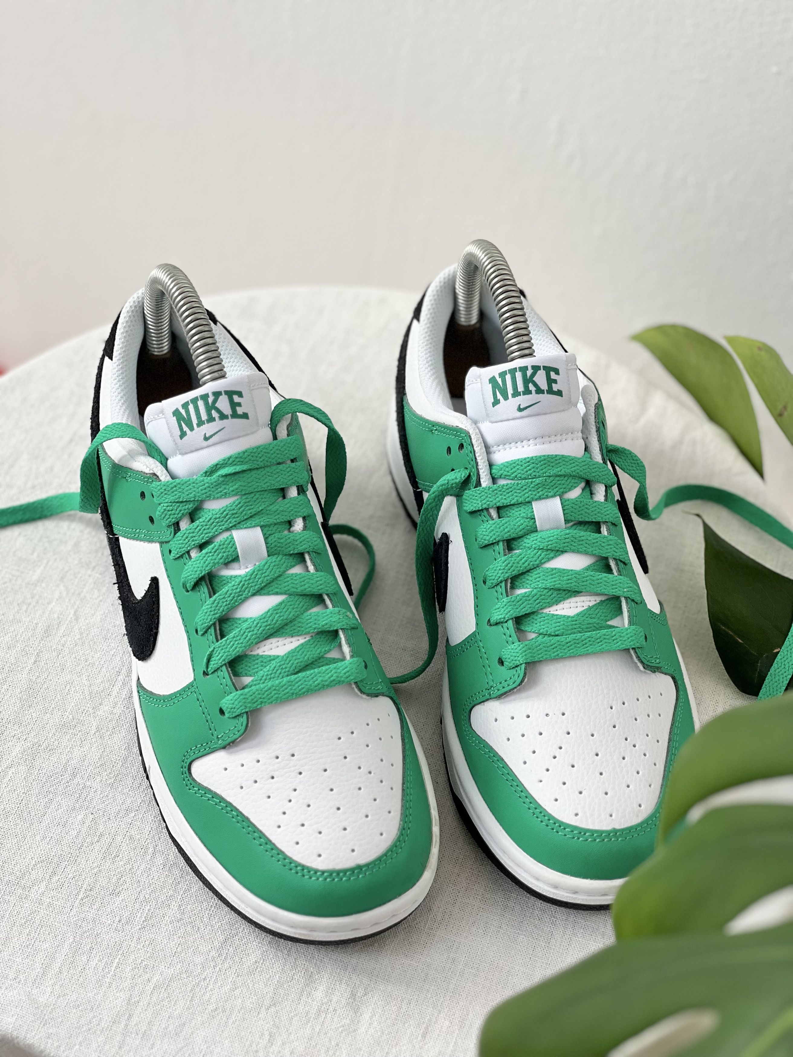 Nike Nike Dunk Low `Green/White` Size US 7.5 / IT 37.5 - 5 Thumbnail