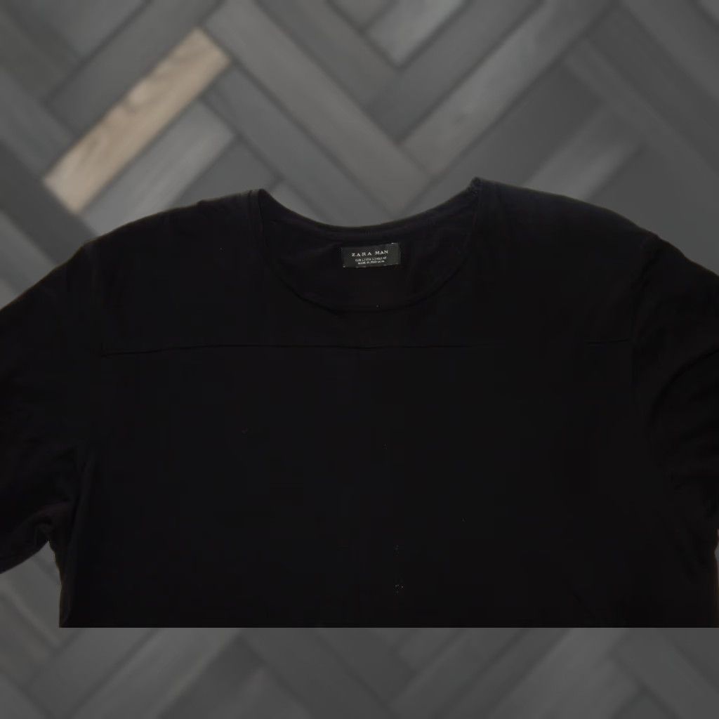 Zara VINTAGE Zara Men's T-Shirt Short Sleeve Size L Black Cotton Clothing Portugal Size US L / EU 52-54 / 3 - 1 Thumbnail