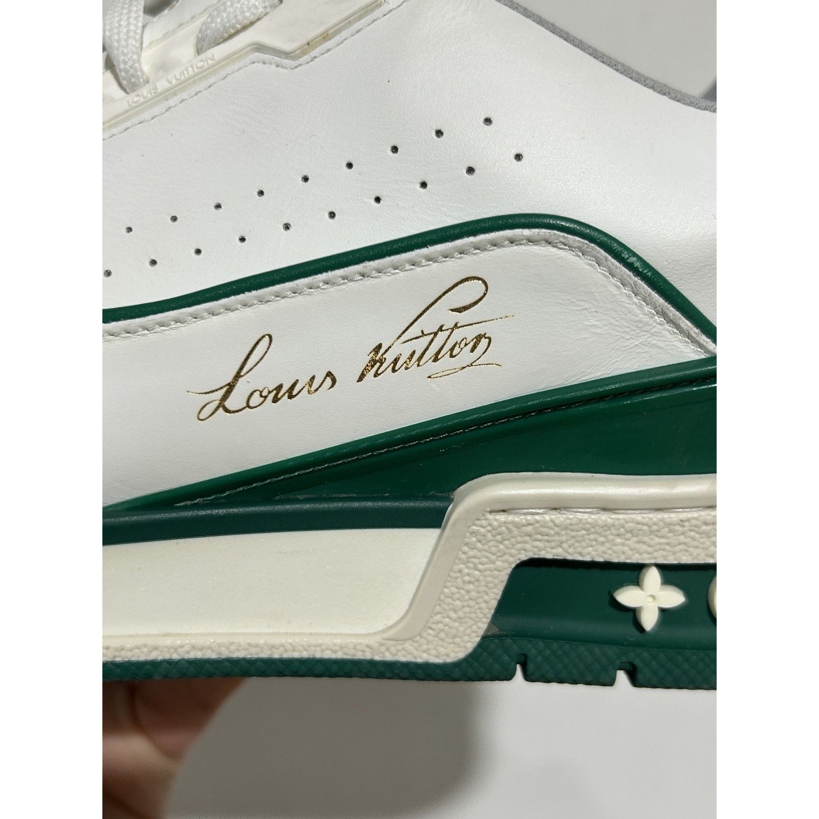 Louis Vuitton LOUIS VUITTON LV LOW TRAINER OG GREEN SIZE 12 PREOWNED Size US 12 / EU 45 - 7 Thumbnail