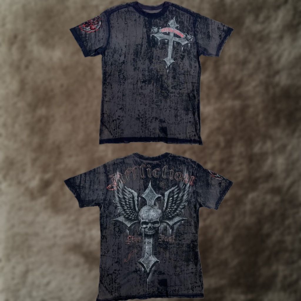 Affliction VINTAGE Affliction T-Shirt Mens Large Black Skull Wings Cross Live Fast Goth Y2K Size US L / EU 52-54 / 3 - 1 Thumbnail