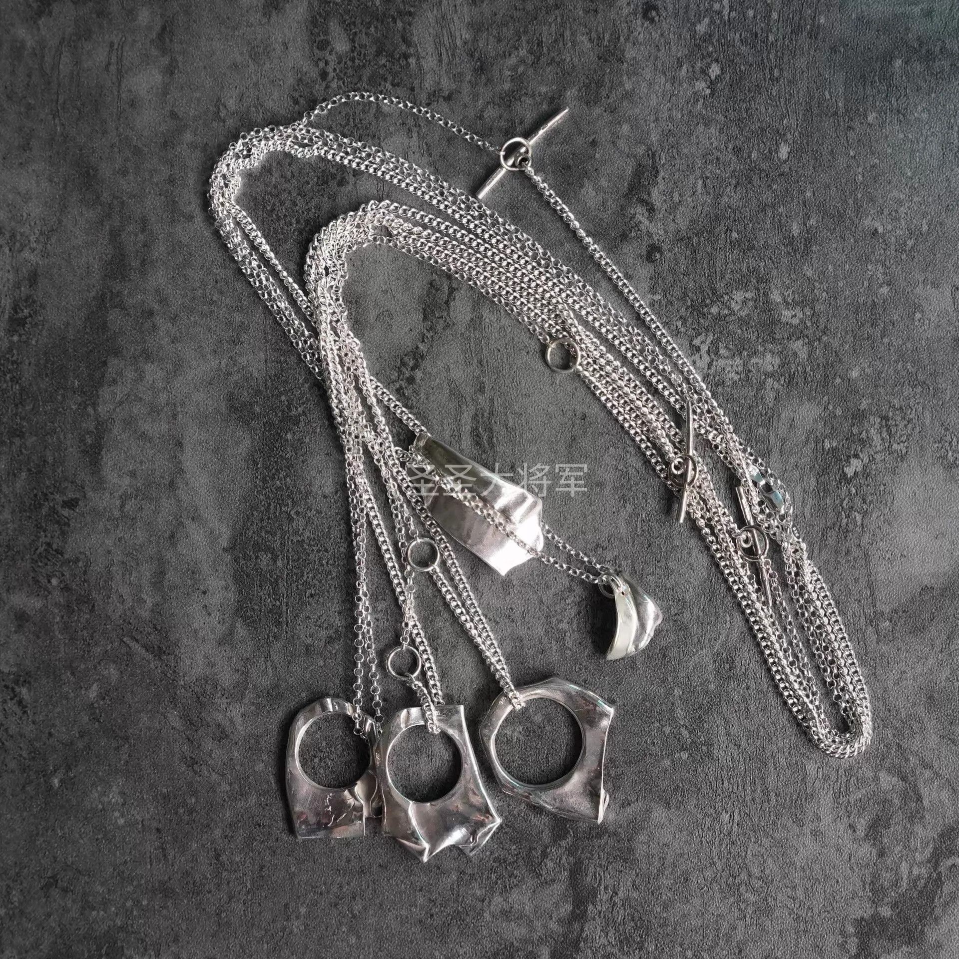 DETAJ Detaj Pleated Mirror-Polished Silver Necklace 4pcs 72cm Size ONE SIZE - 1 Thumbnail