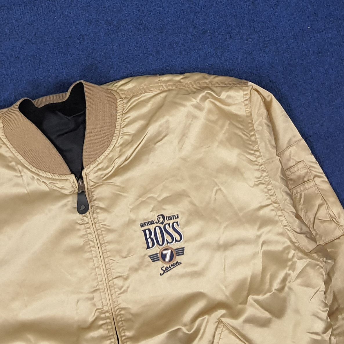 Vintage Vintage Boss Black Suntory Coffee Reversible Jacket C236N13 Size US L / EU 52-54 / 3 - 2 Thumbnail