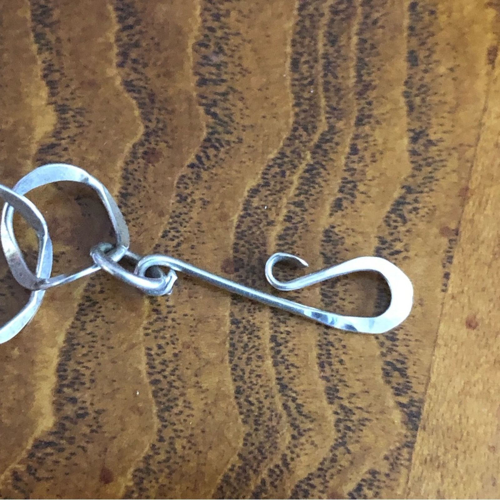 Handmade Handcrafted lightweight hammered recycled link bracelet Size ONE SIZE - 5 Thumbnail