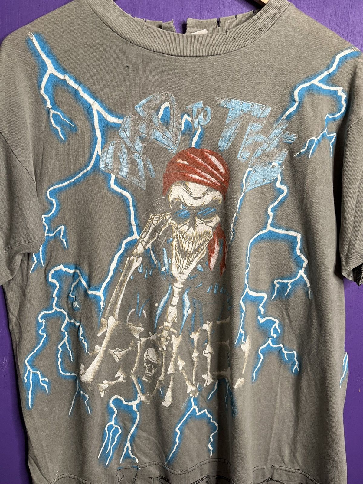 Vintage Vintage 90s American thunder bad to the bone faded t-shirt Size US L / EU 52-54 / 3 - 3 Thumbnail