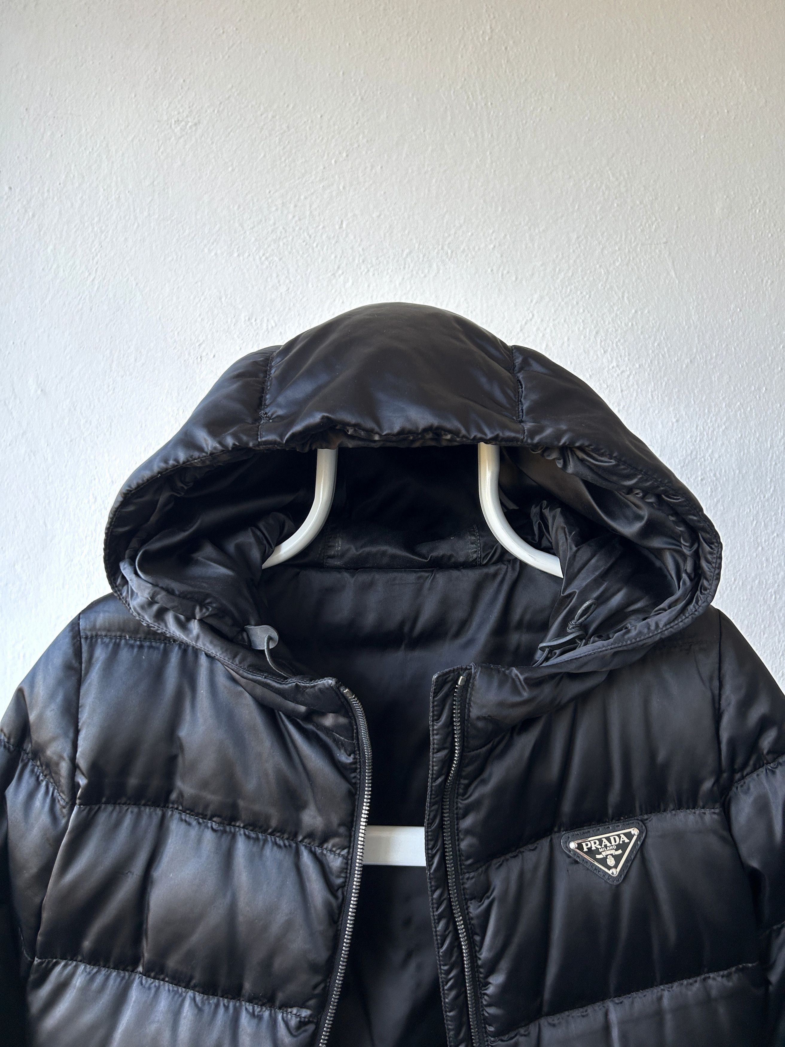 Prada AW2010 Prada sport triangle logo puffer jacket Size S / US 4 / IT 40 - 4 Thumbnail