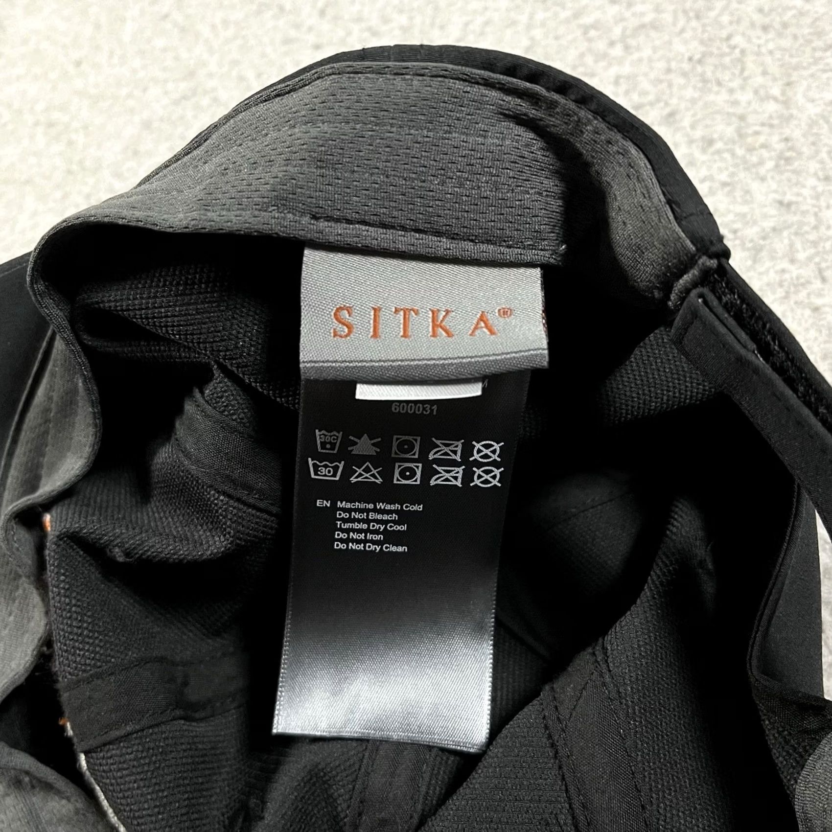 SITKA Sitka Gear Hat Black Adjustable Strapback Baseball Cap Men Hunting Outdoor Cap Size ONE SIZE - 7 Thumbnail