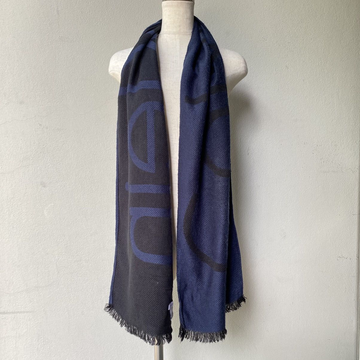 Calvin Klein Calvin Klein Navy & Black Logo Fringe Scarf Size ONE SIZE - 9 Thumbnail