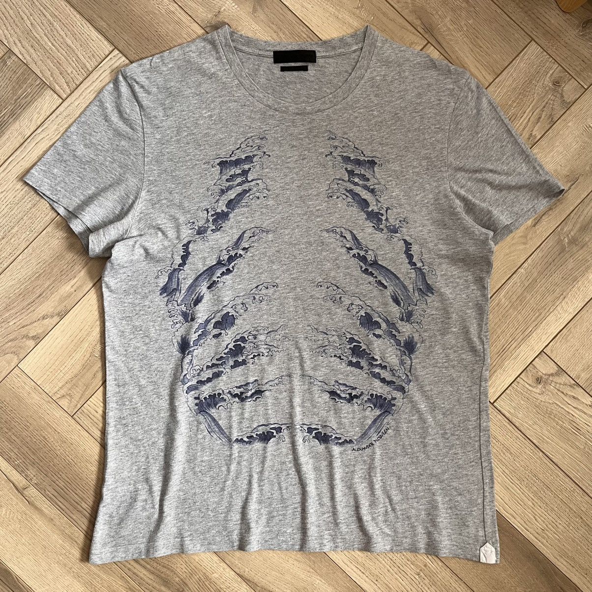 Alexander McQueen Alexander McQueen Mainline SS15 Ribs and Waves T 