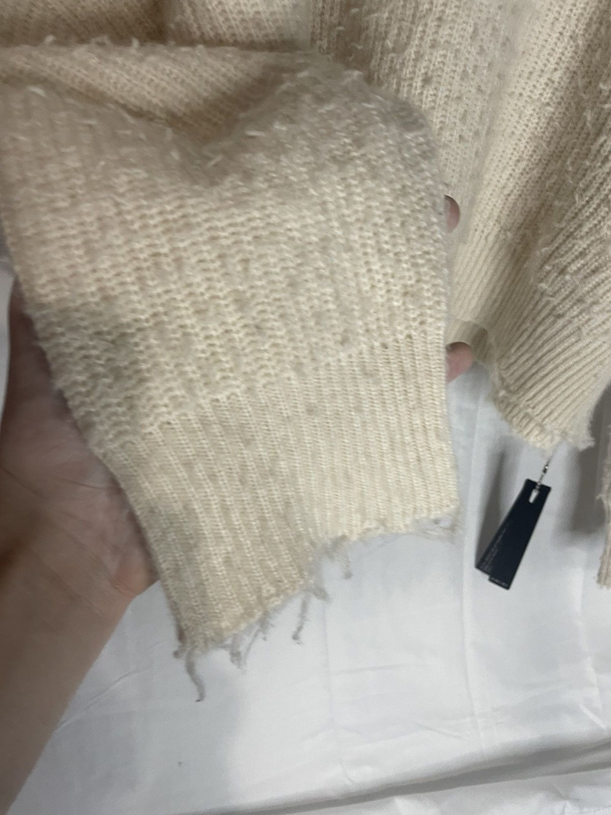 Amiri AMIRI Distressed Cable Knit Turtleneck Sweater Cream Size US M / EU 48-50 / 2 - 6 Thumbnail