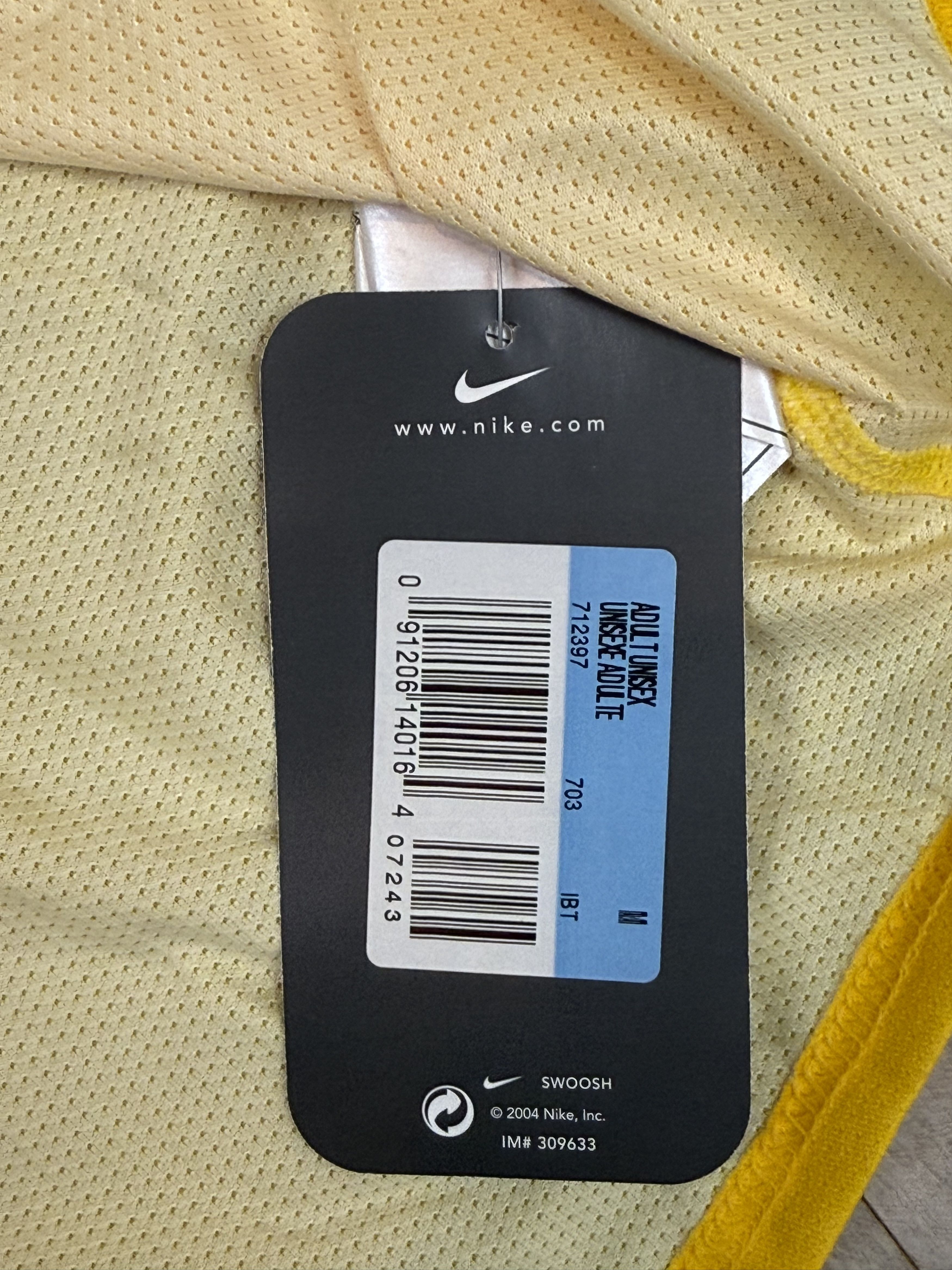 Nike Vintage Nike Lac Quelle Print New With Tag Size US M / EU 48-50 / 2 - 4 Thumbnail