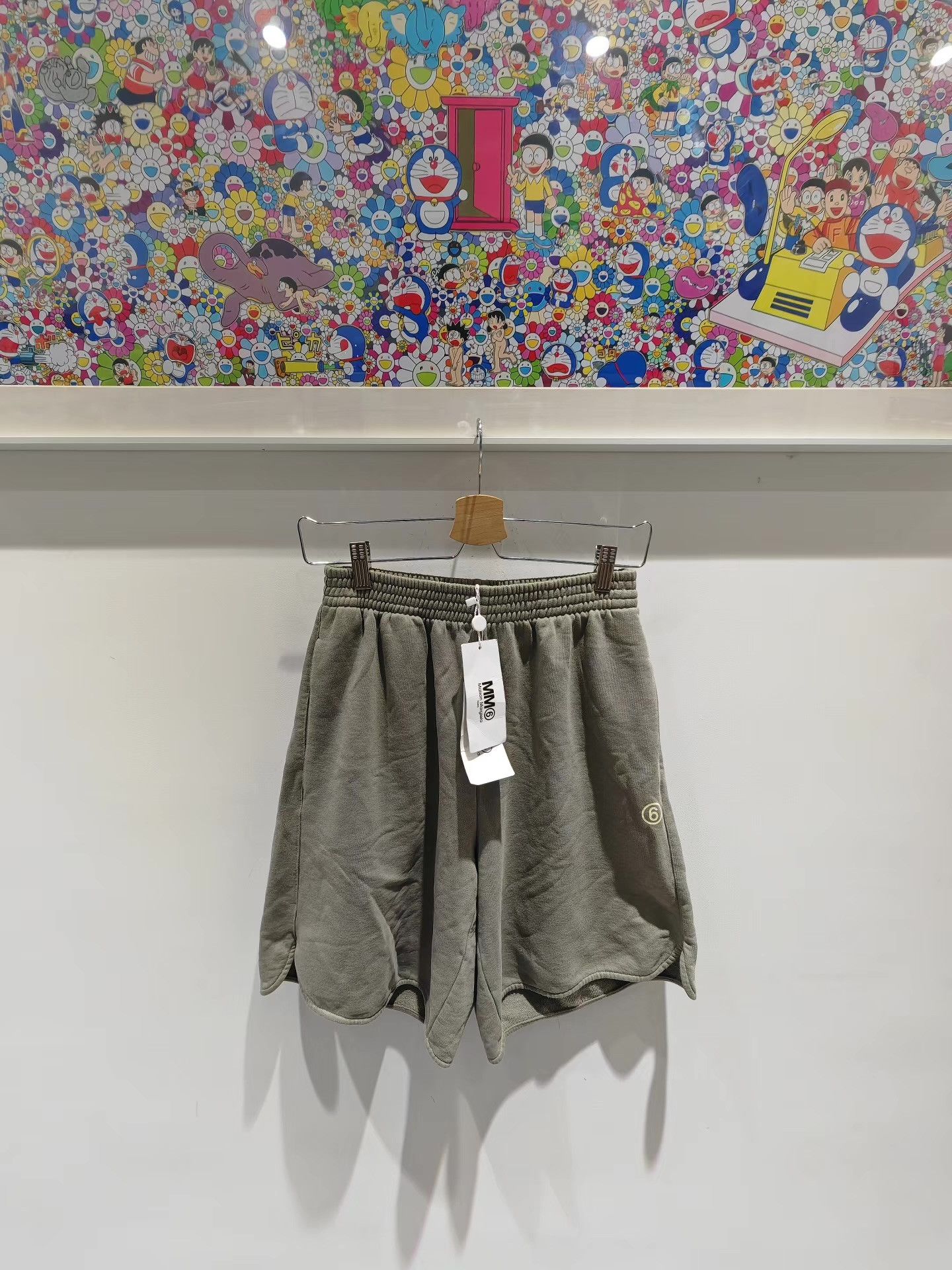 MM6 MM6 Maison Margiela Grey Shorts Q15 Size US 28 / EU 44 - 1 Thumbnail