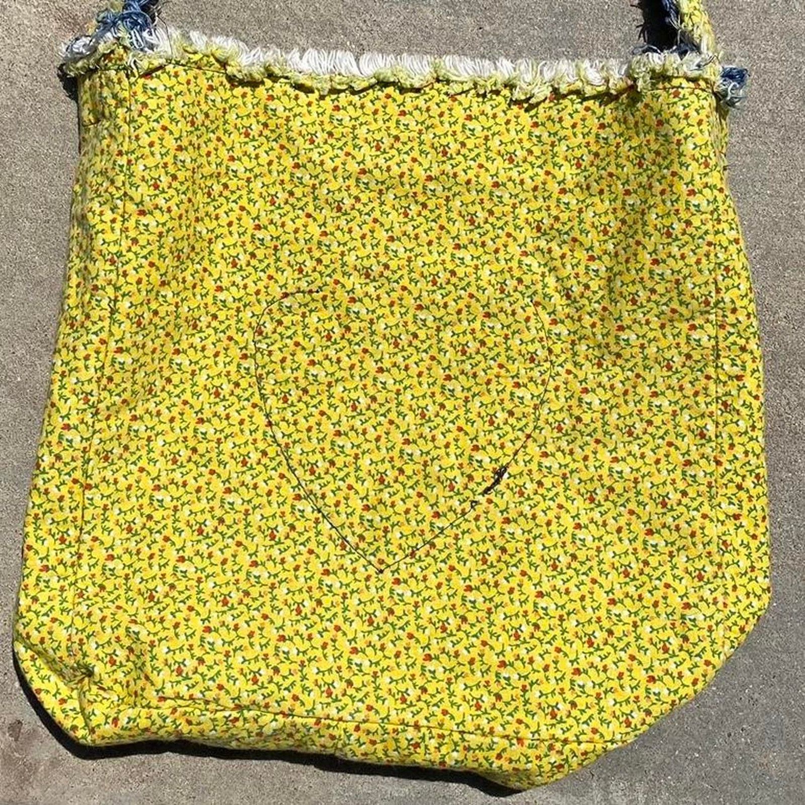 Other Denim heart shoulder bag Size ONE SIZE - 4 Thumbnail