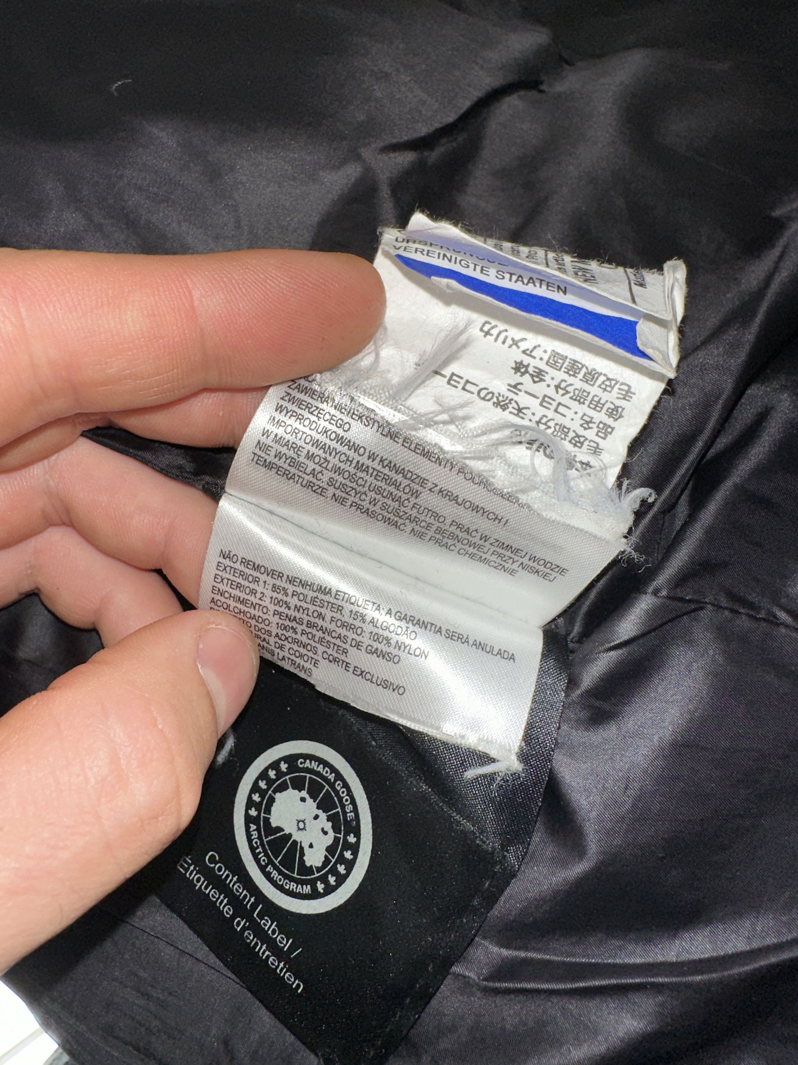 Canada Goose Canada Goose Arctic Program Down Parka Black Jacket Size M Size US M / EU 48-50 / 2 - 18 Thumbnail