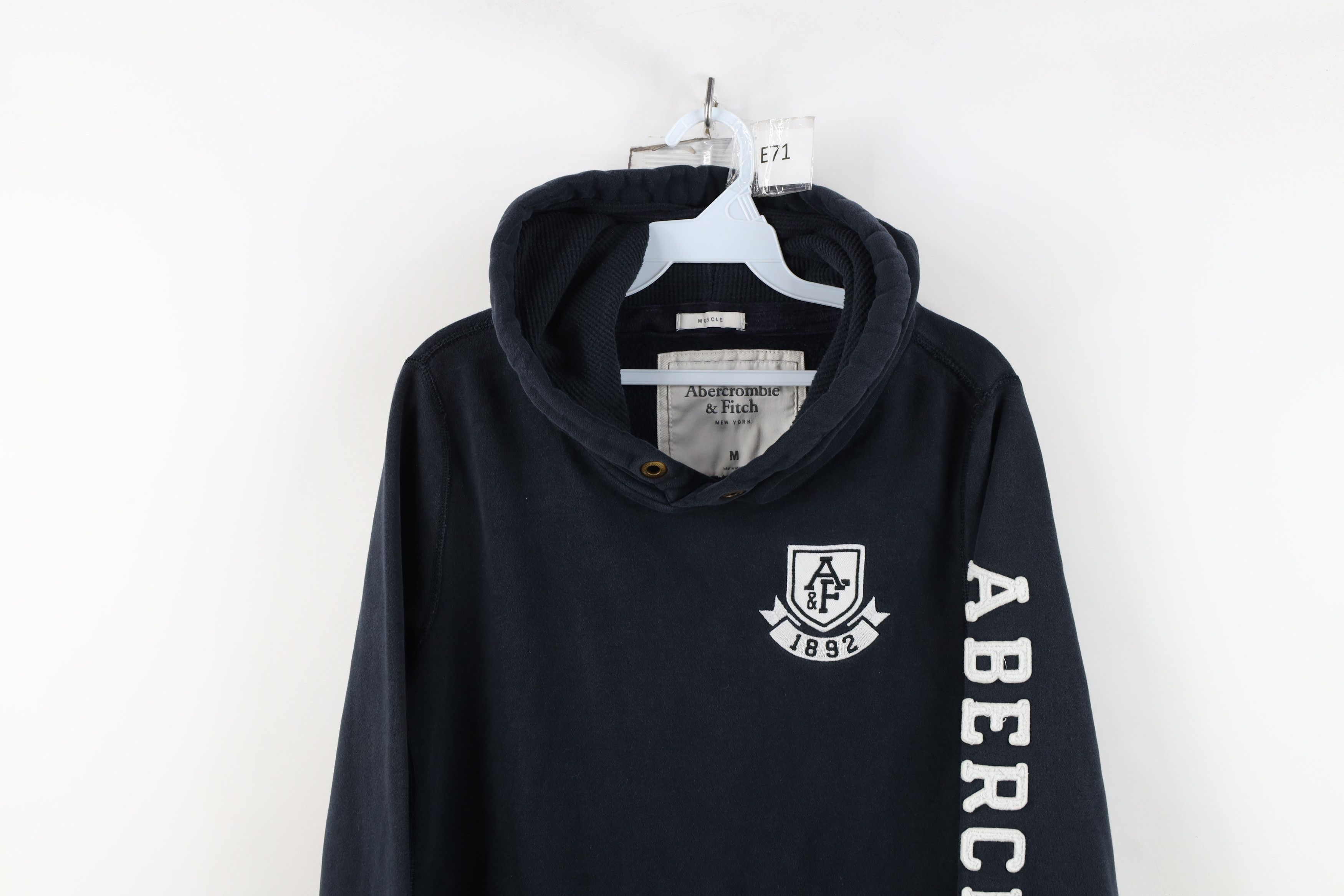Abercrombie & Fitch Vintage Abercrombie & Fitch Heavyweight Hoodie Sweatshirt Size US M / EU 48-50 / 2 - 2 Thumbnail