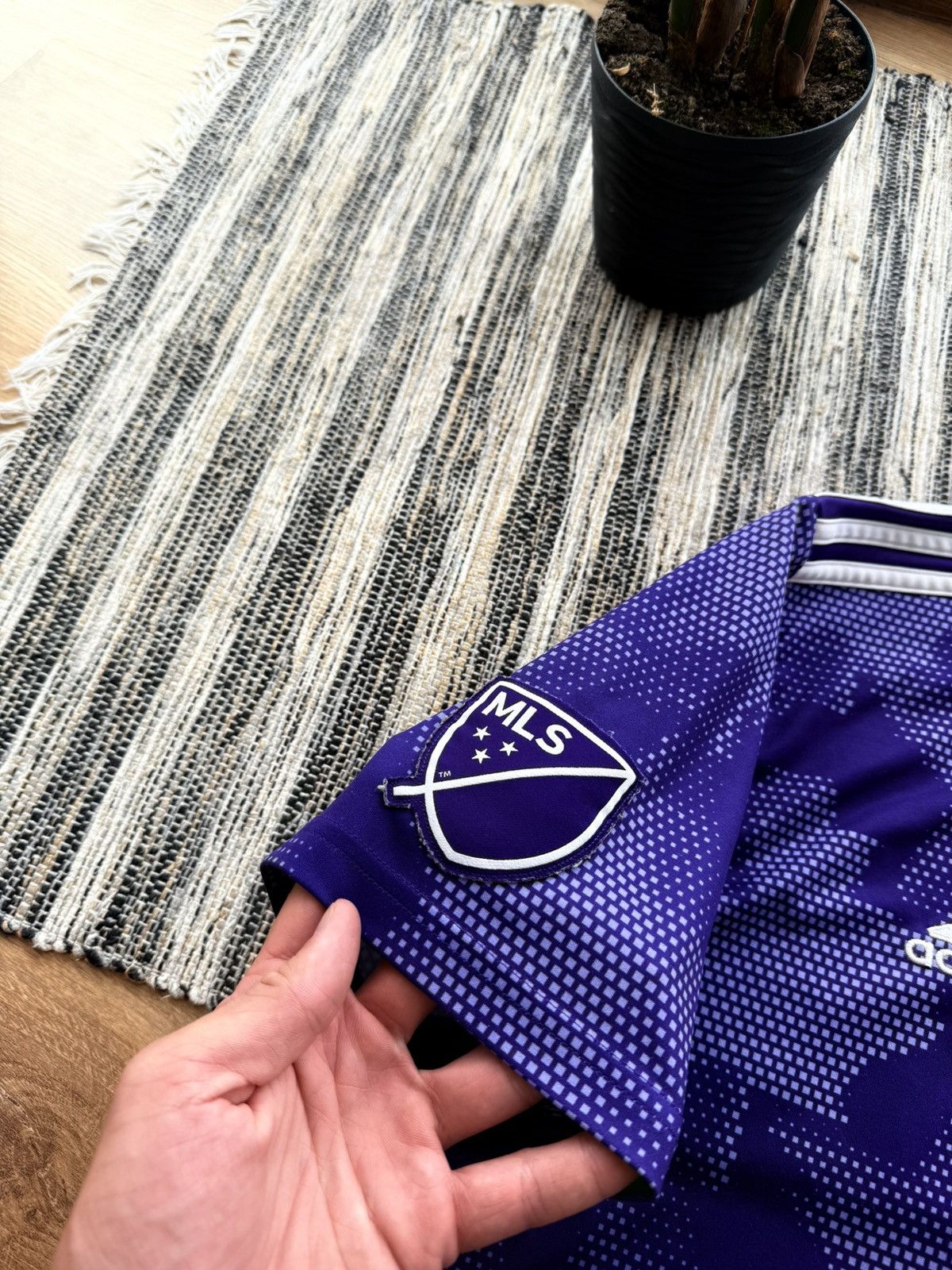 Adidas ALL-STARS ADIDAS MLS 2019 AWAY FOOTBALL SHIRT SOCCER JERSEY Size US L / EU 52-54 / 3 - 8 Thumbnail