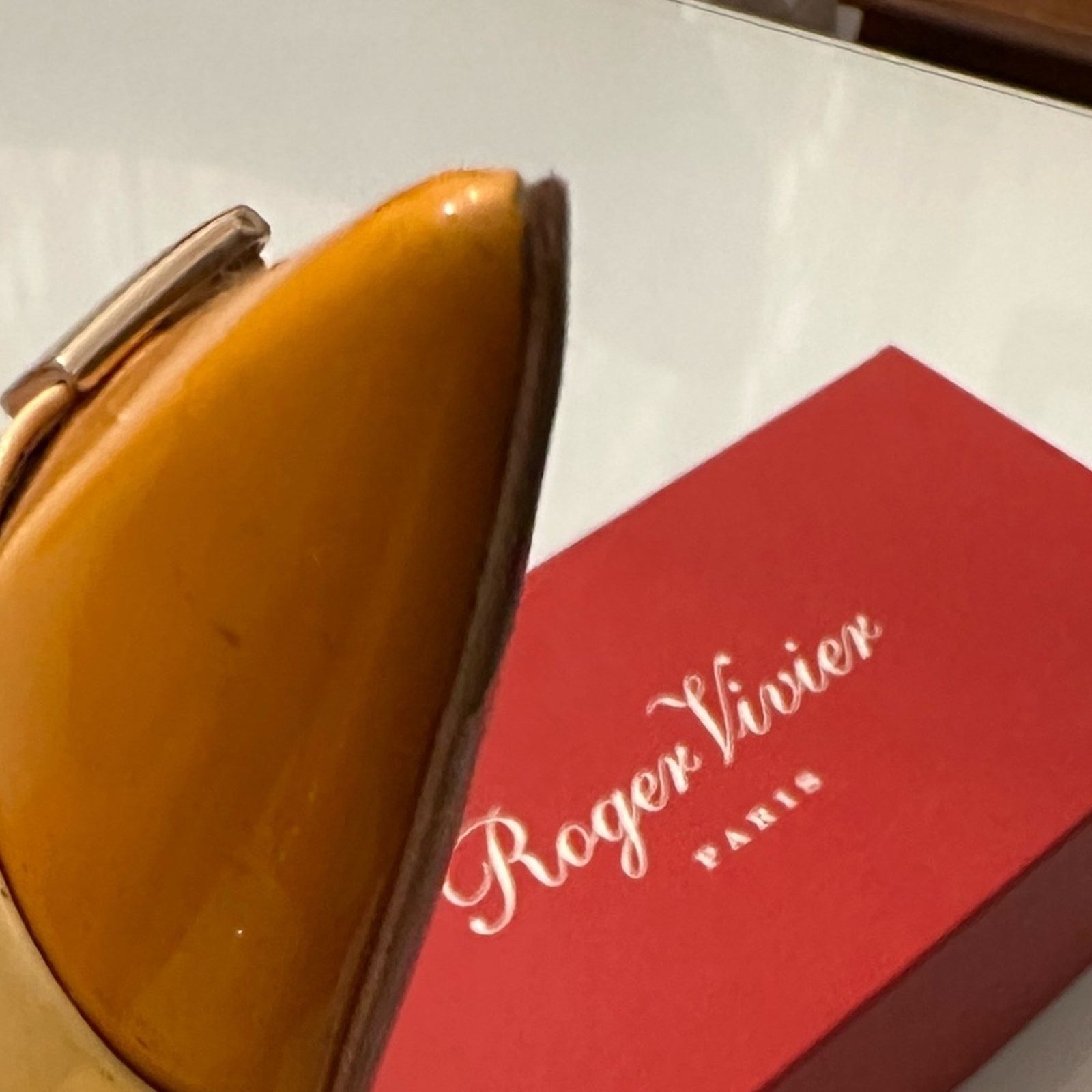 Roger Vivier Roger Vivier patent leather ballerina flat. Size US 9.5 / IT 39.5 - 6 Thumbnail