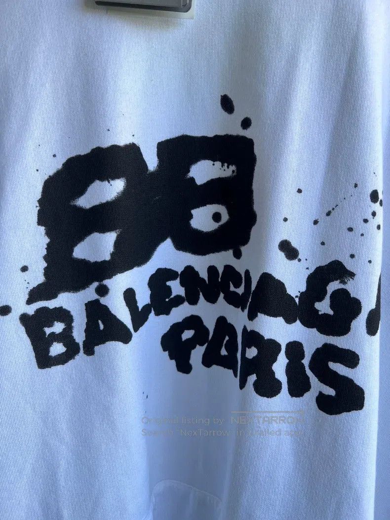 Balenciaga Balenciaga Splattered Graffiti Hoodie White Size US S / EU 44-46 / 1 - 4 Thumbnail