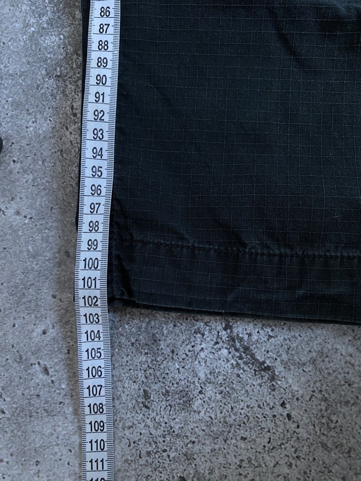 Carhartt Wip × Vintage Vintage Carhartt Wip Regular Cargo Pants Size 30/32 Size US 30 / EU 46 - 13 Thumbnail