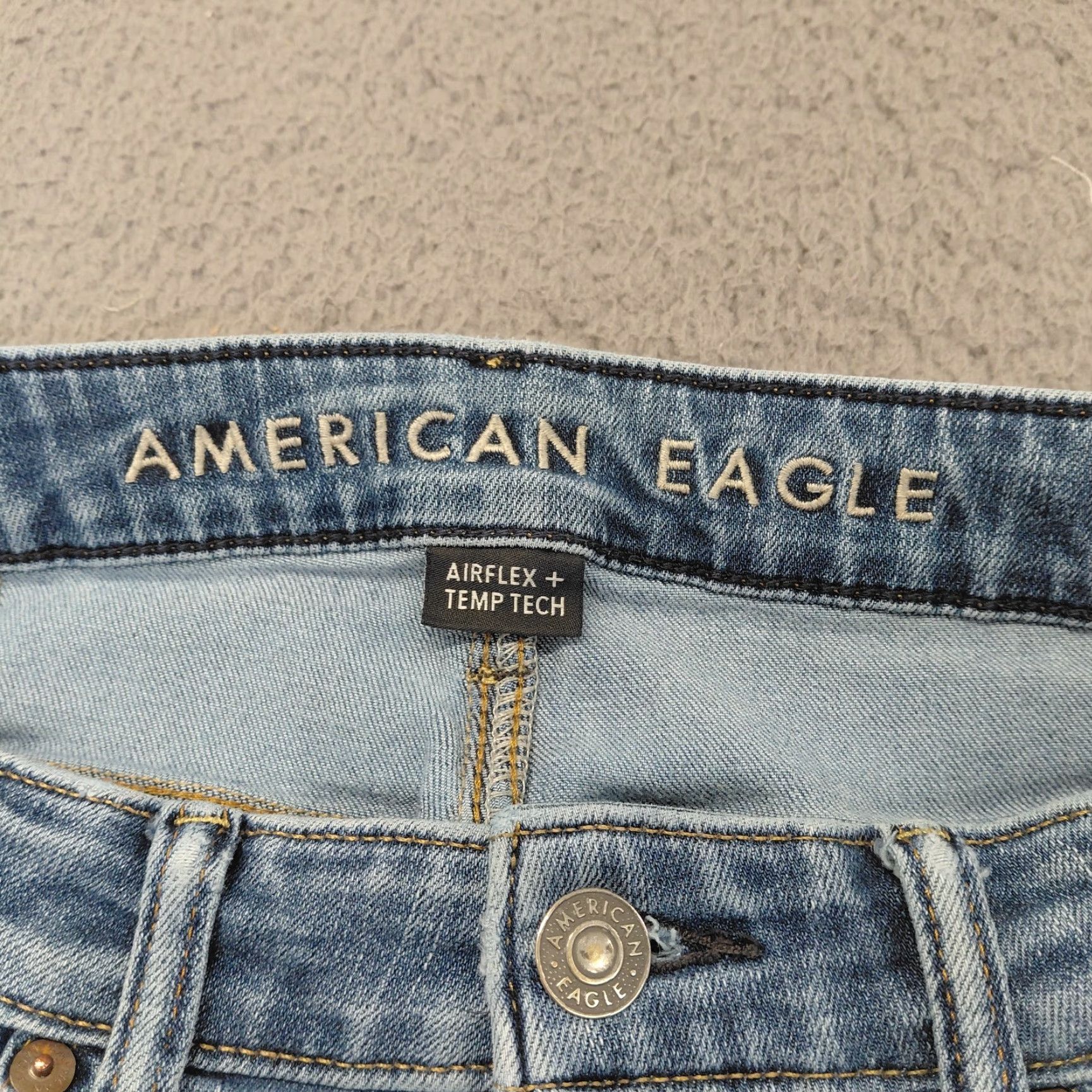 American Eagle Outfitters American Eagle Outfitters Jeans Men 30x34 Denim Distress AirFlex Temp Tech Indigo Waters Distressed 5-Pocket Baggy Regular Size US 30 / EU 46 - 5 Thumbnail