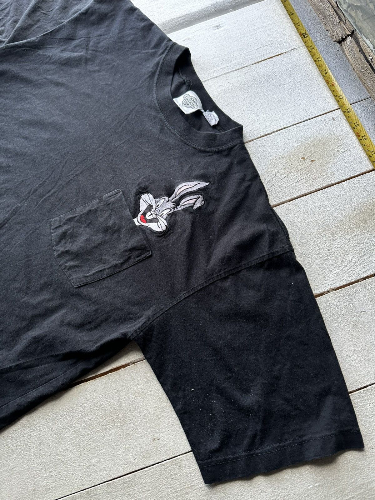 Warner Bros 1991 🚨 BUGS BUNNY LOONEY TUNES WARNER BROS. BIG LOGO BLACK Size US L / EU 52-54 / 3 - 2 Thumbnail