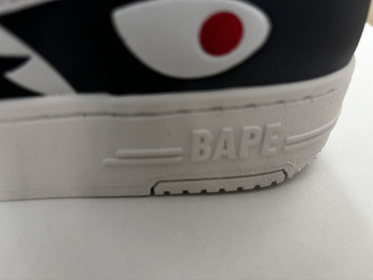 Bape Authentic ape bape bape sta shark #2 US 11 new Size US 11 / EU 44 - 10 Thumbnail