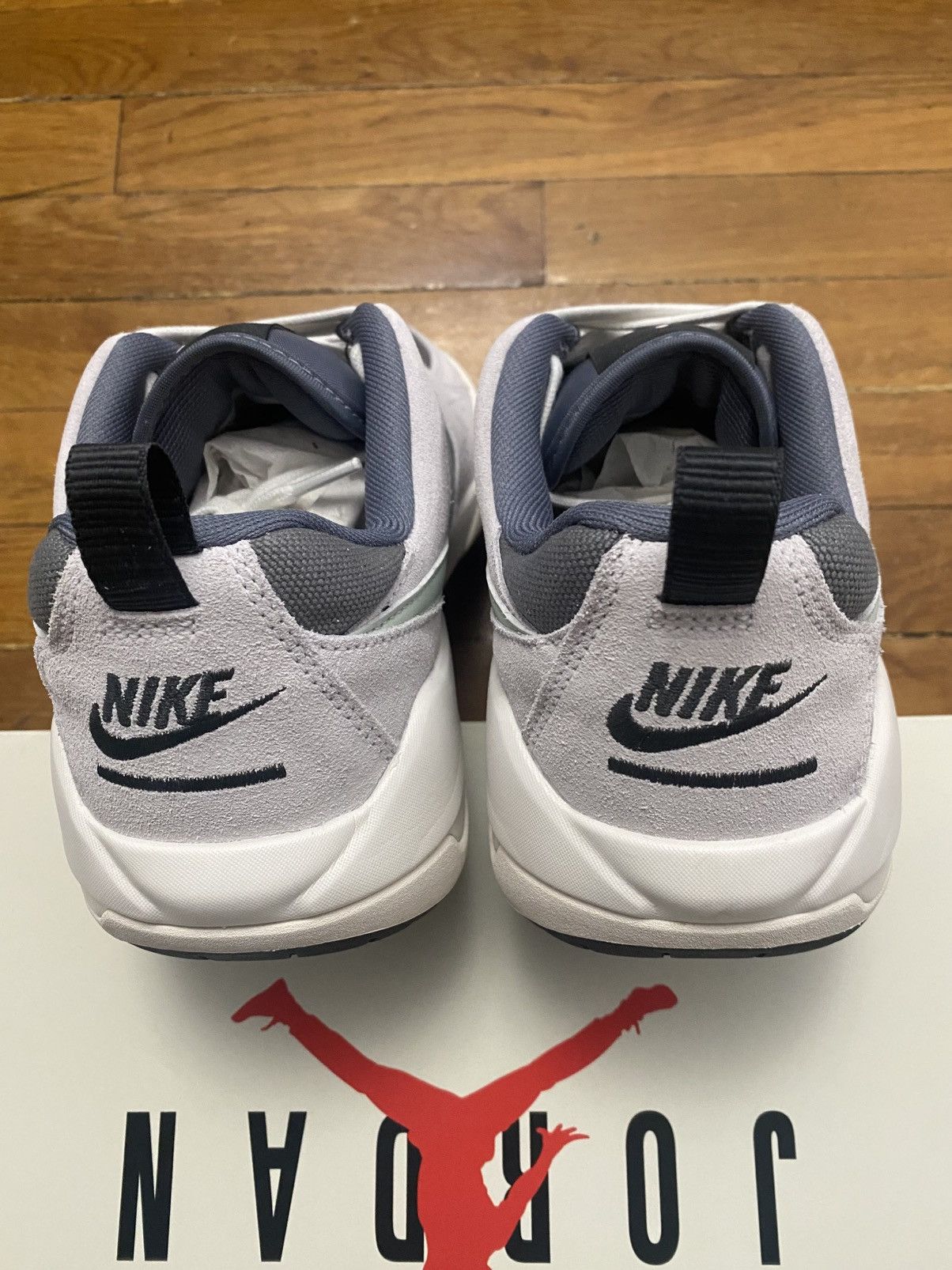Jordan Brand Size 12 - Jordan CMFT Era Cool Grey Jade Aura Men’s Size US 12 / EU 45 - 5 Thumbnail