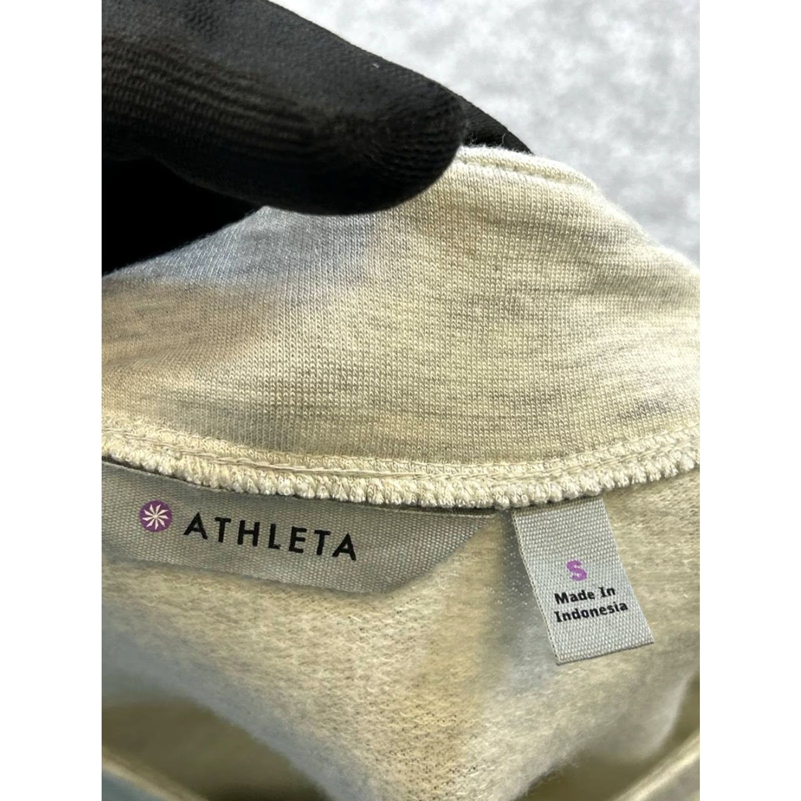 Athleta Athleta Sweatshirt Womens Small Gray Running Pullover Size S / US 4 / IT 40 - 3 Thumbnail