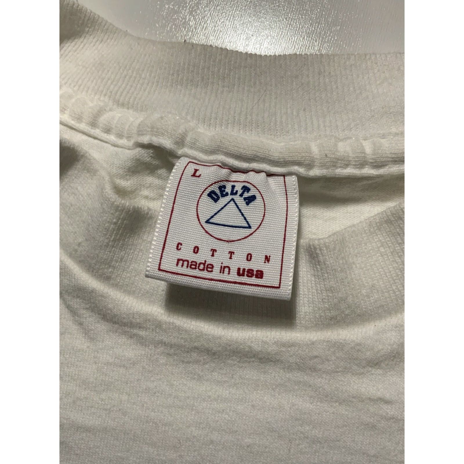 Vintage VINTAGE 1994 90s Lyon Design Dance Sacramento California Single Stitch T-Shirt L Mens Size US L / EU 52-54 / 3 - 6 Thumbnail
