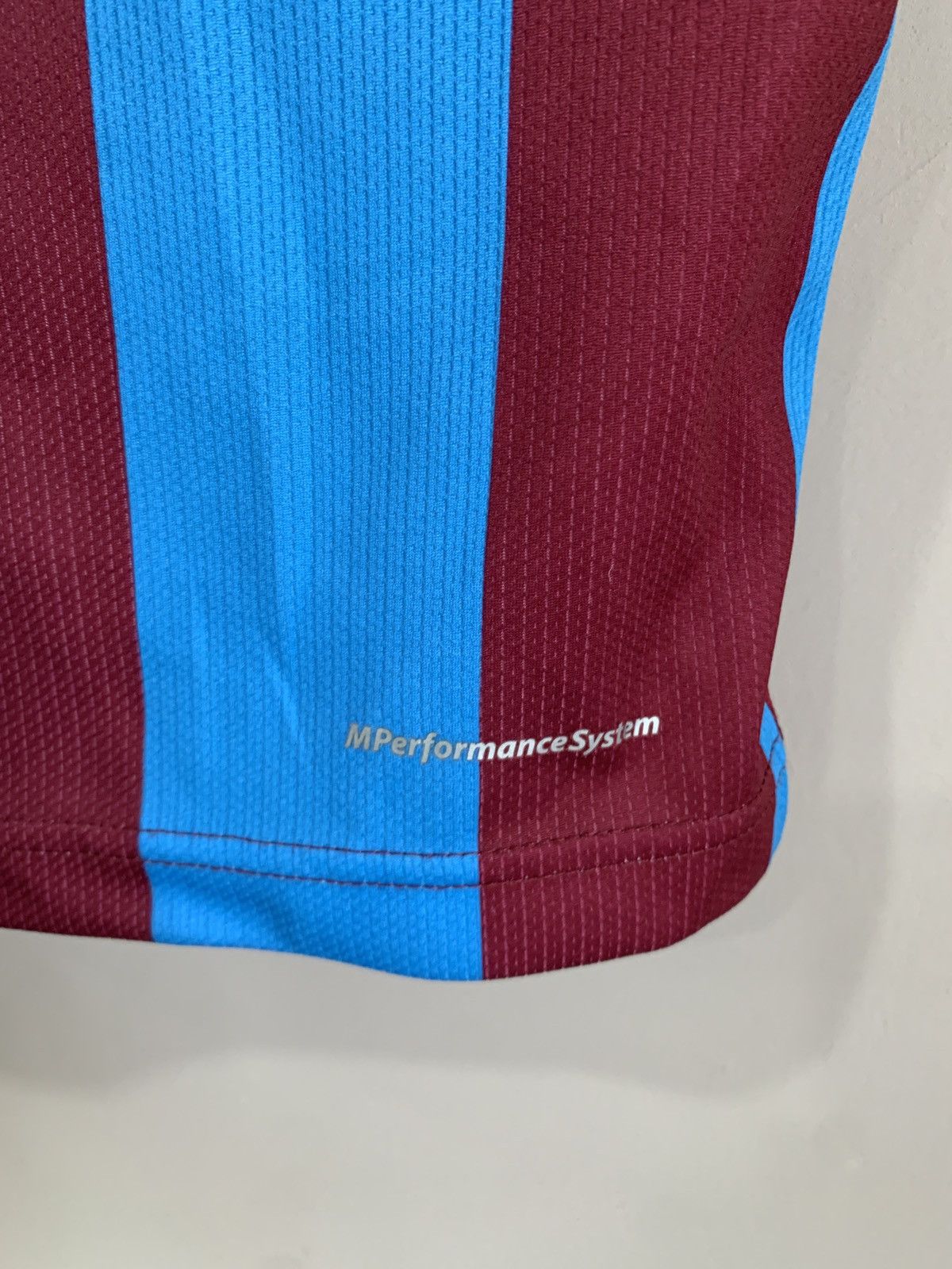 Macron Trabzonspor Home Football Shirt Macron Soccer Jersey Size S Size US S / EU 44-46 / 1 - 6 Thumbnail