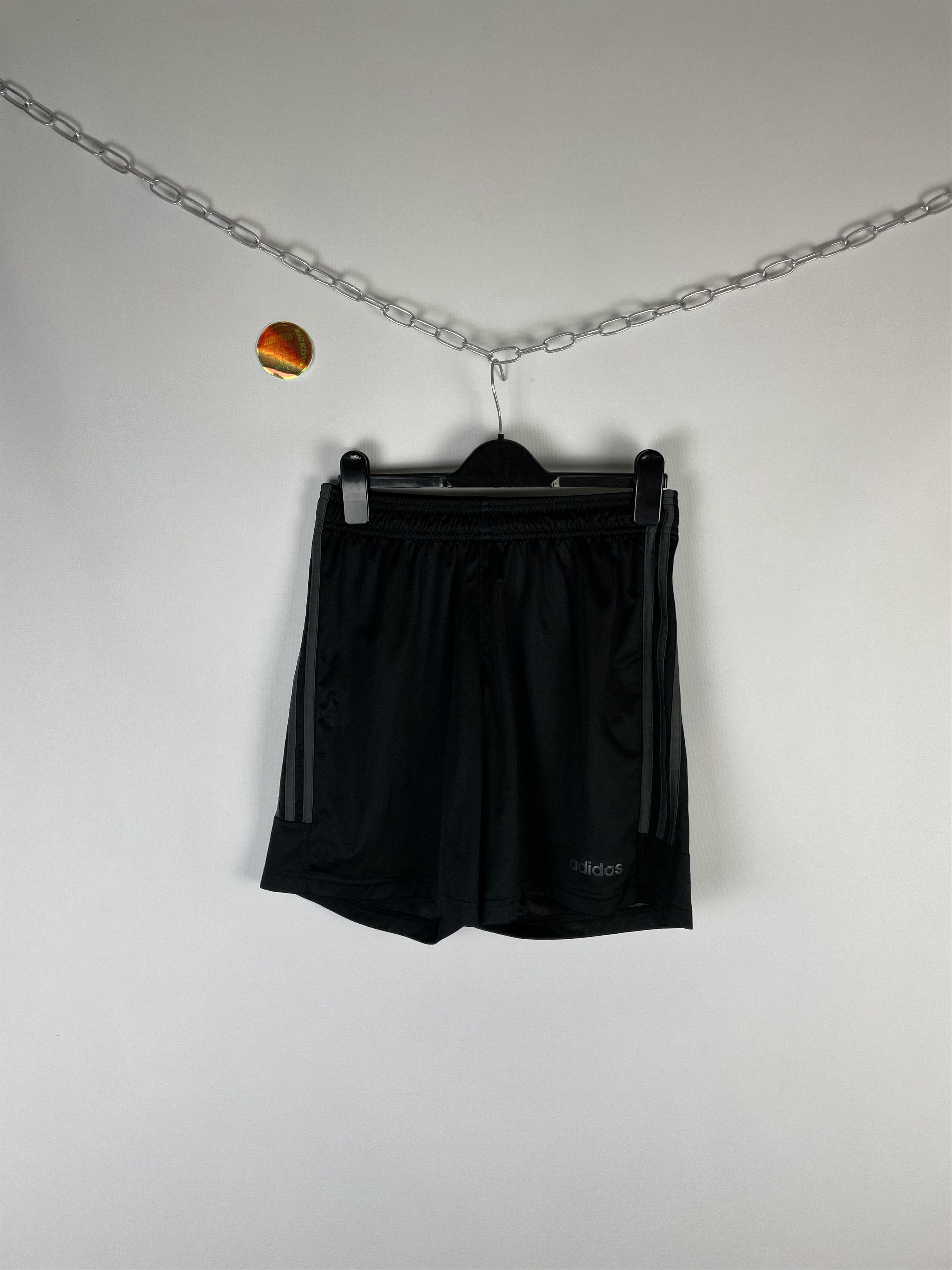 Adidas Vintage Adidas Shorts Y2k Size US 32 / EU 48 - 1 Thumbnail