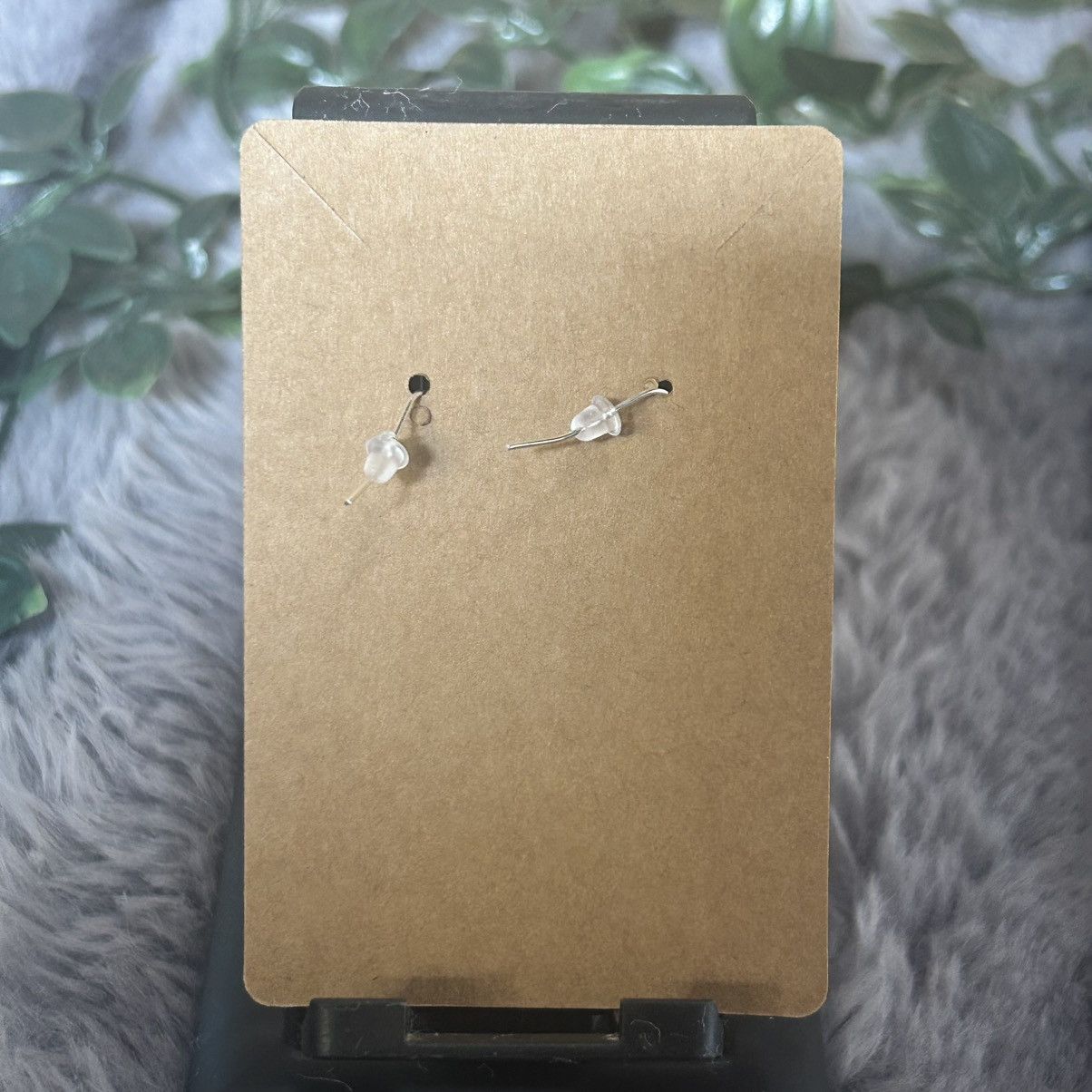 Handmade Handcrafted cat eye glass barrel milk glass crystal earrings Size ONE SIZE - 3 Thumbnail