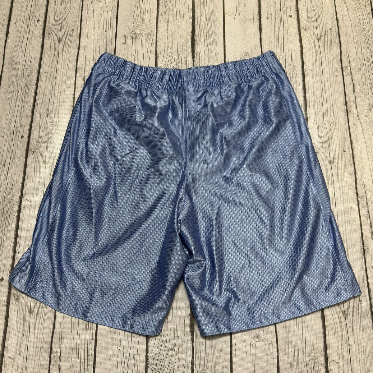 NBA × Vintage Vintage NBA shorts Size US 34 / EU 50 - 2 Thumbnail