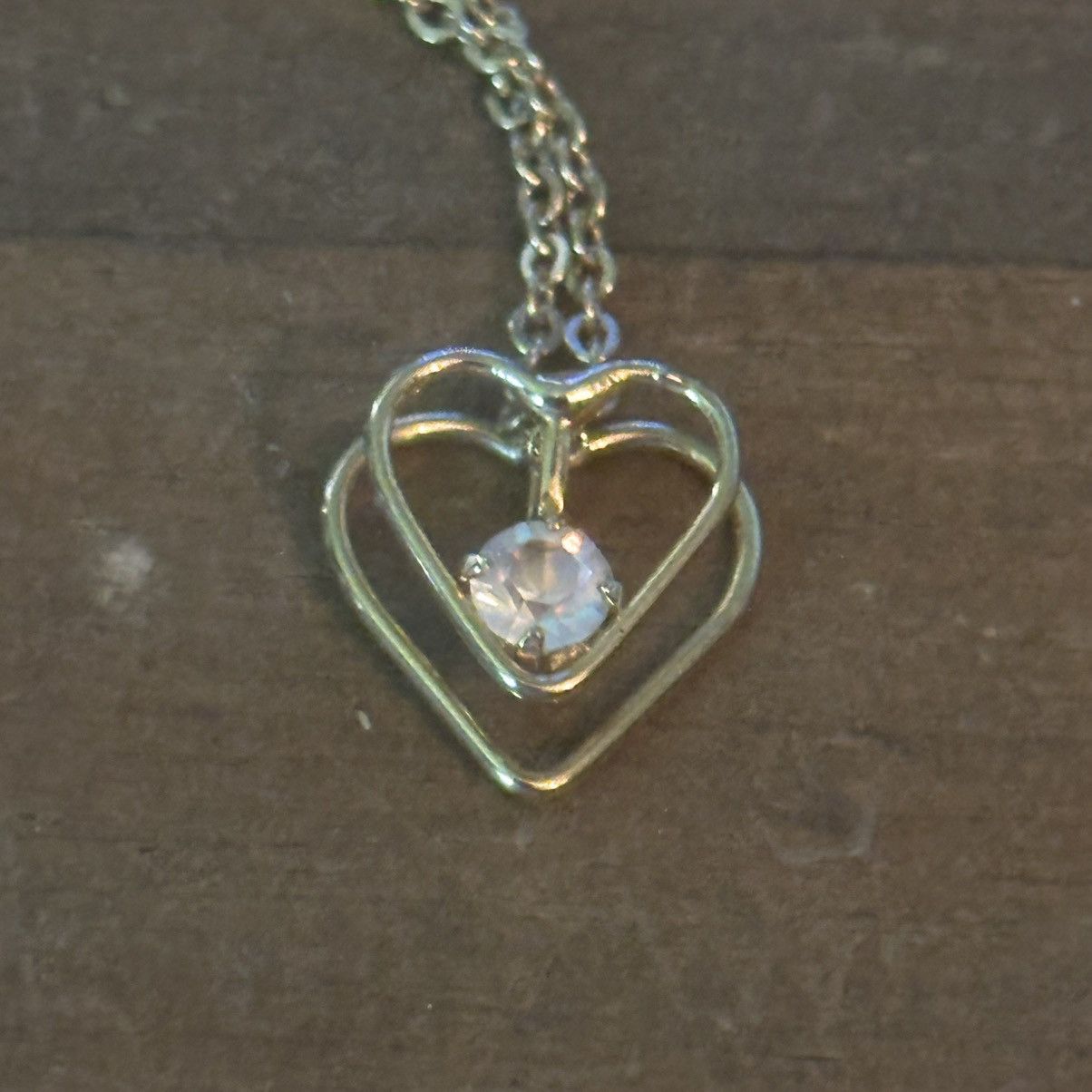 Vintage Vintage gold outlined heart and rhinestone pendant necklace Size ONE SIZE - 5 Thumbnail