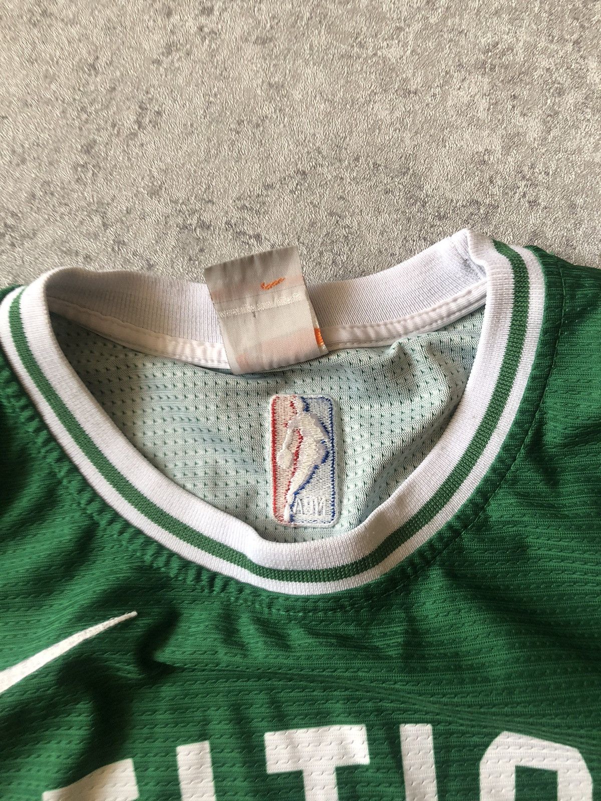 NBA × Vintage VINTAGE BOOTLEG CELTICS #11 IRVING JERSEY Size US M / EU 48-50 / 2 - 5 Thumbnail