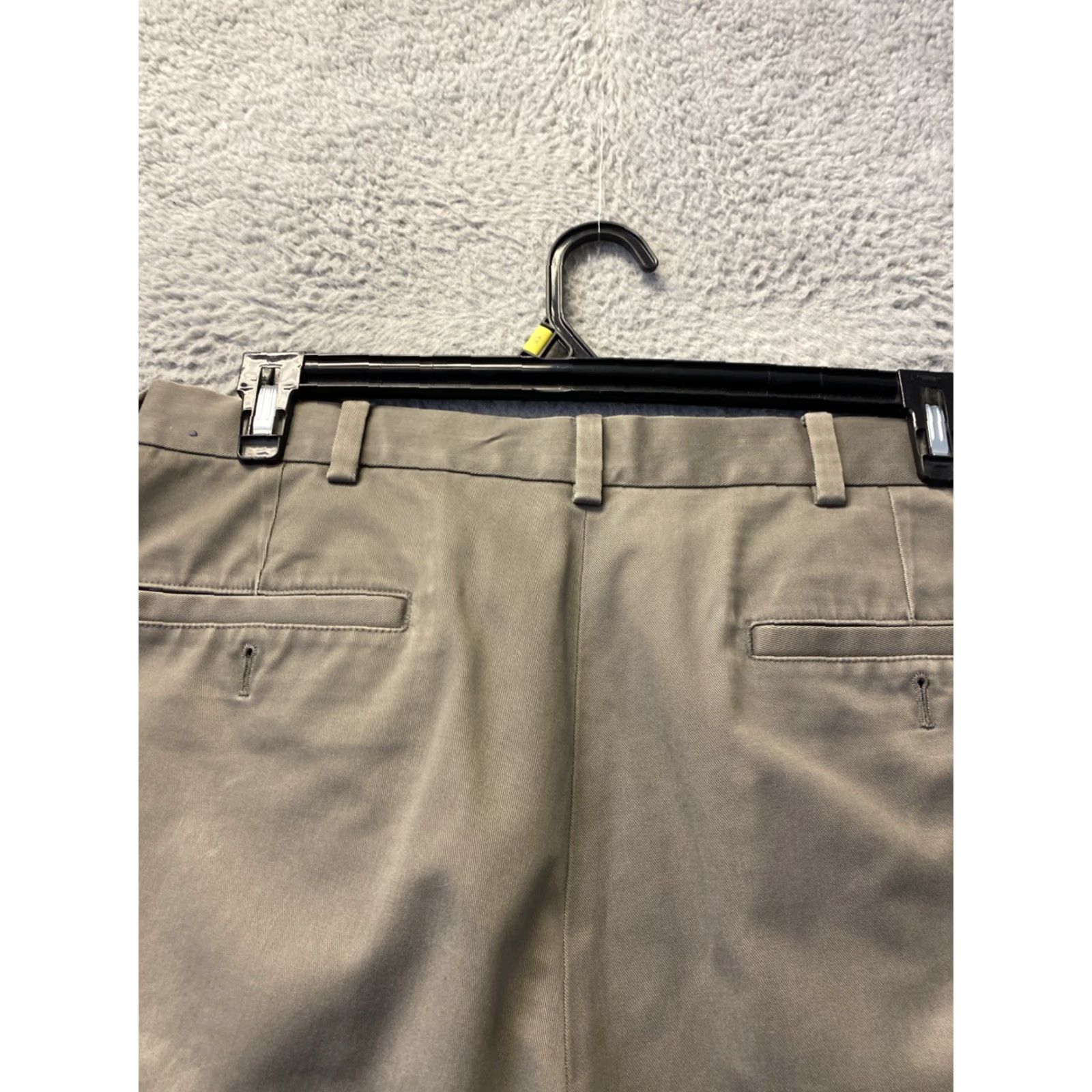 Brooks Brothers Brooks Brothers Chino Pants Mens 34x30 Gray 0618 / Flat Front Button Zip Regular Straight Pants Tan Knit Cotton Lightweight Stretch Preppy 90s? Size US 34 / EU 50 - 7 Thumbnail
