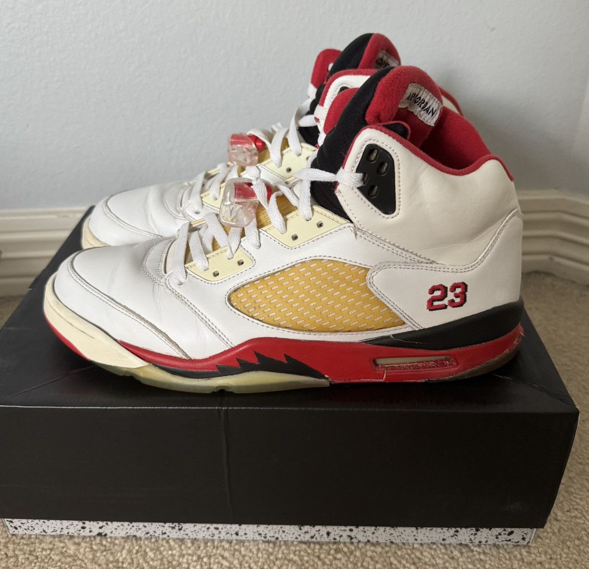Jordan Brand 2006 Jordan Retro 5 Fire Red Black Tongue *needs sole swap Size US 12 / EU 45 - 4 Thumbnail