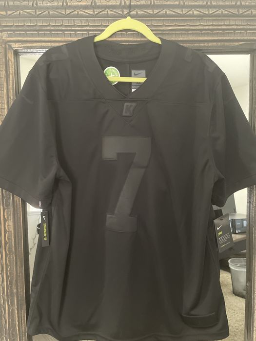 Kaepernick icon tee outlet nike