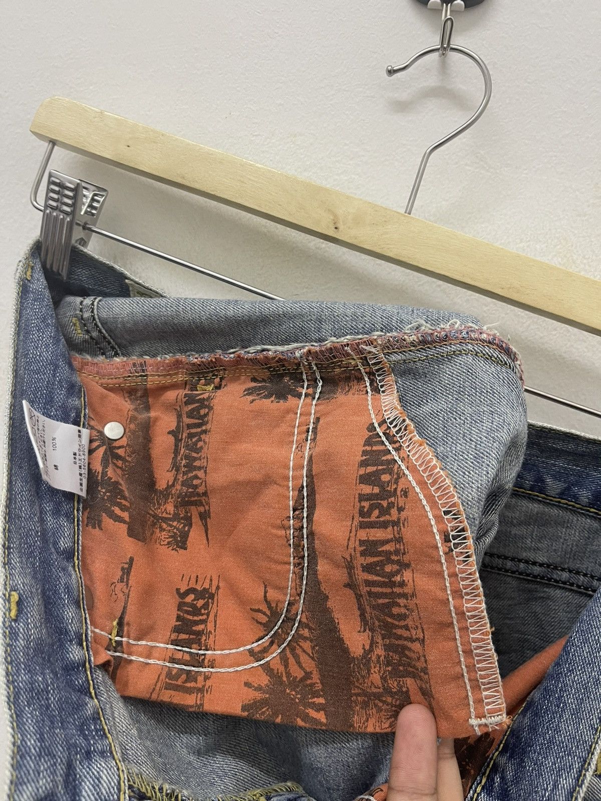 Lee Rare Vintage LEE COWBOY Made in Japan Distressed Thrashed Size US 28 / EU 44 - 14 Thumbnail