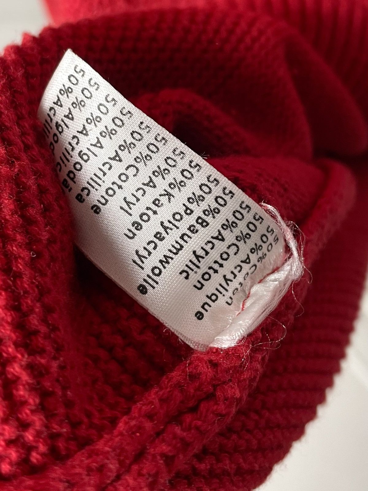 Lacoste Lacoste Vintage Red Knitted Pattern Sweater Sweatshirt Size US L / EU 52-54 / 3 - 9 Thumbnail