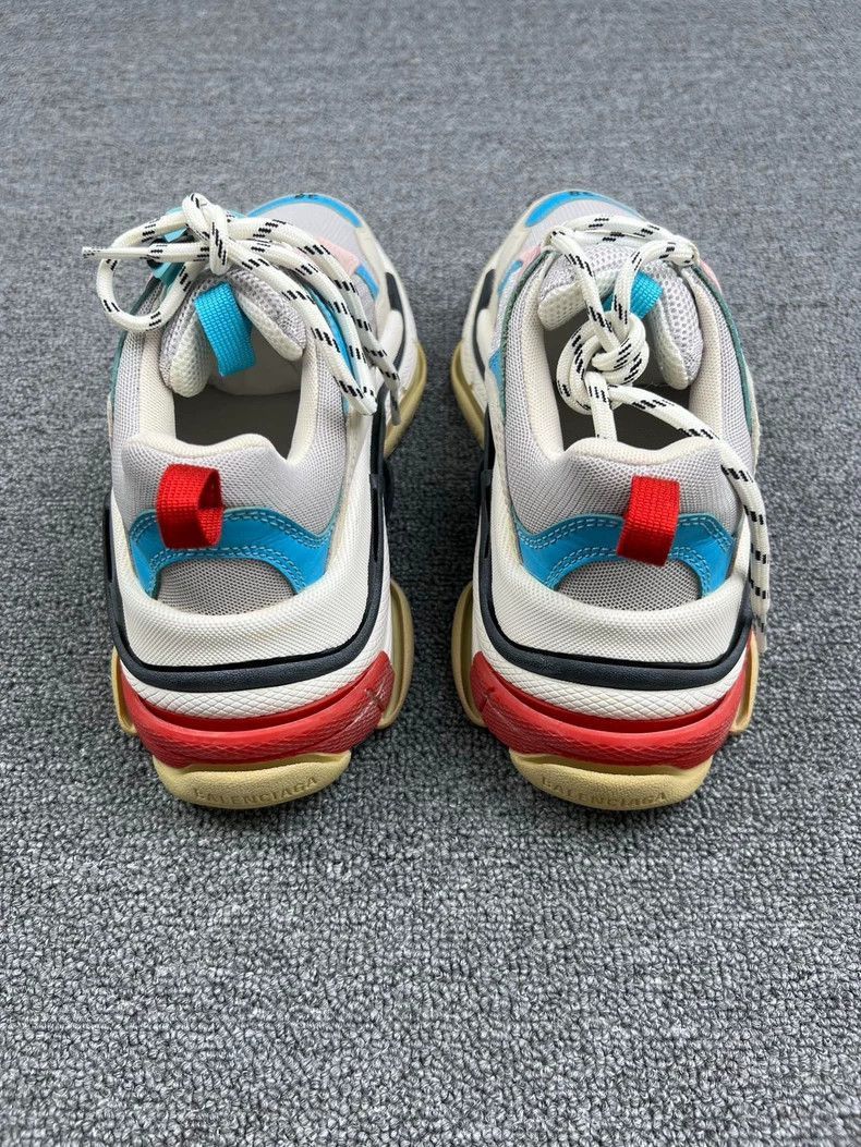 Balenciaga balenciaga triple s dad sneakers size 38-2507 Size US 6 / EU 39 - 4 Thumbnail