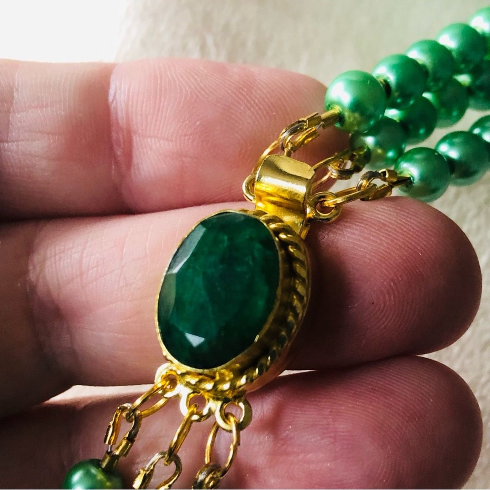 Handmade Handcrafted triple strand glass pearl emerald clasp neckla Size ONE SIZE - 8 Thumbnail