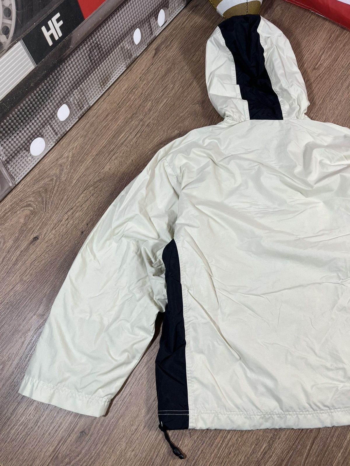 Nike Vintage Nike Nylon Anorak Jacket 90s Size US S / EU 44-46 / 1 - 16 Thumbnail
