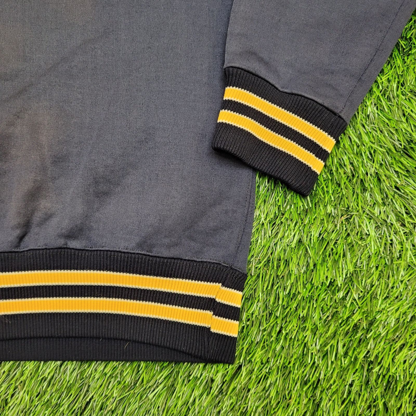 Champion VTG Champion Products Inc West-Point Sweatshirt M/L USA 70s Size US L / EU 52-54 / 3 - 5 Thumbnail