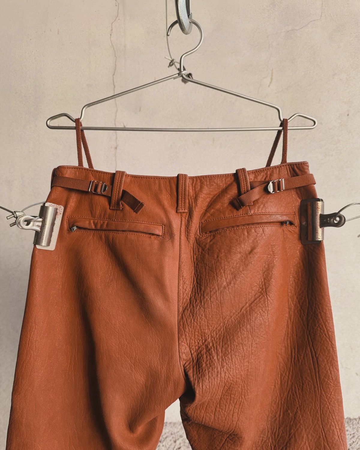 Helmut Lang Helmut Lang FW1999 “Safety Orange” Astro Biker leather pants Size US 28 / EU 44 - 13 Thumbnail