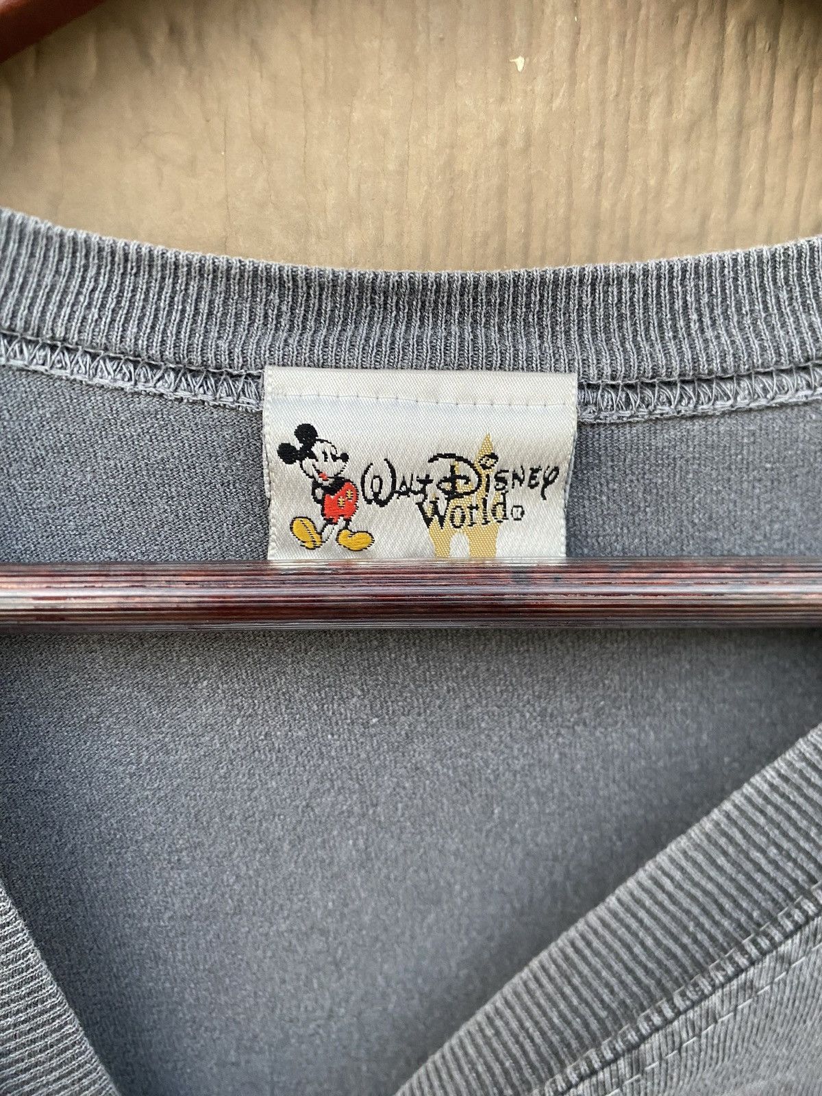 Disney Vintage 90s Disney seven dwarfs Grumpy T-Shirt XXXL gray Size US XXL / EU 58 / 5 - 5 Thumbnail